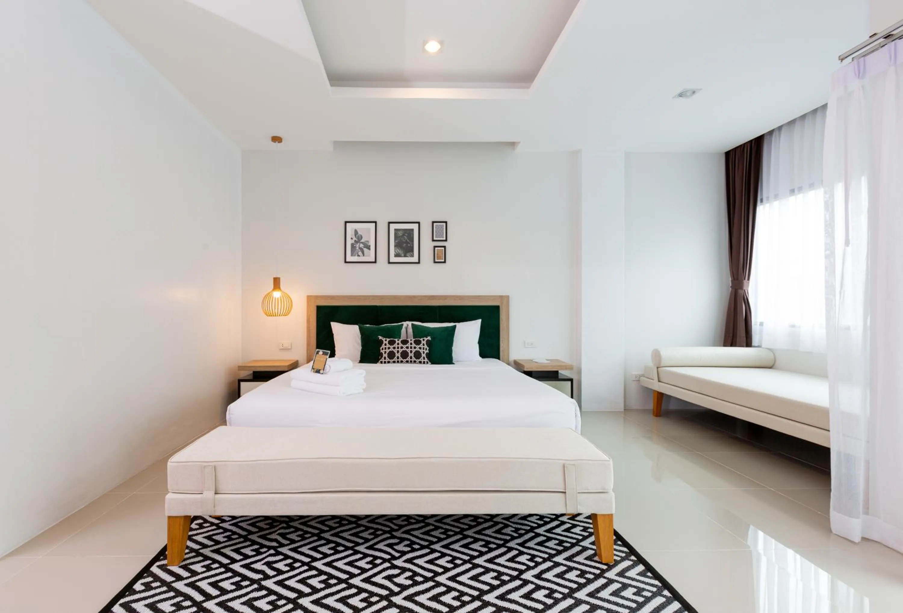 King Room with Pool View in Buasri Boutique Patong