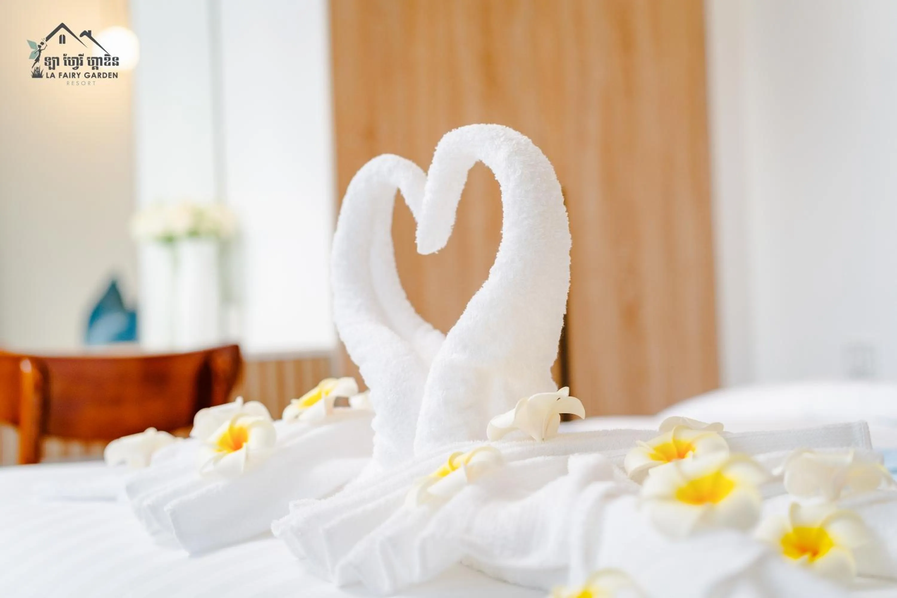 Suite with Pool View - single occupancy in La Fairy Garden Resort