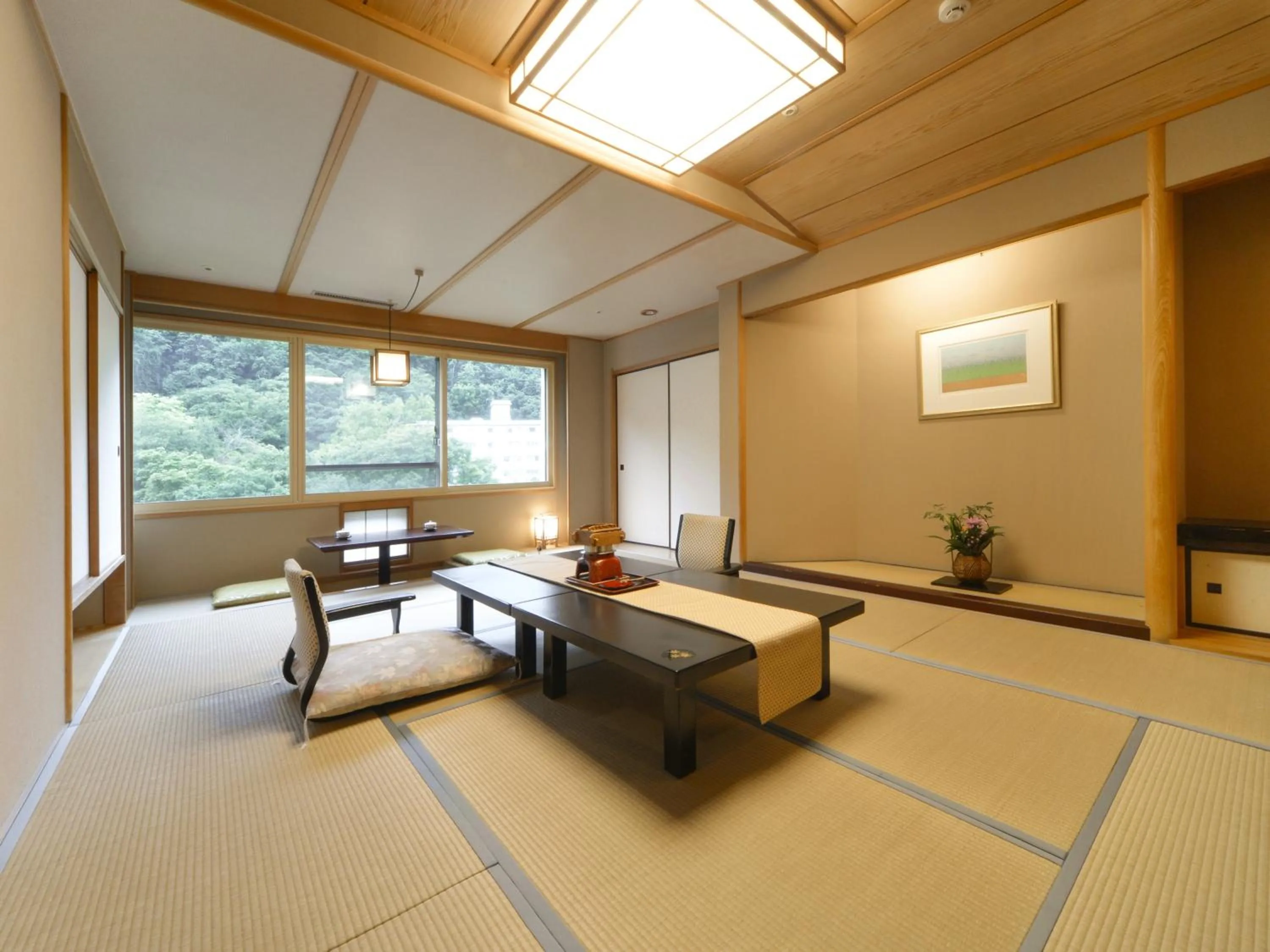 Casual Japanese-Style Room - Non-Smoking in HanaMOMIJI