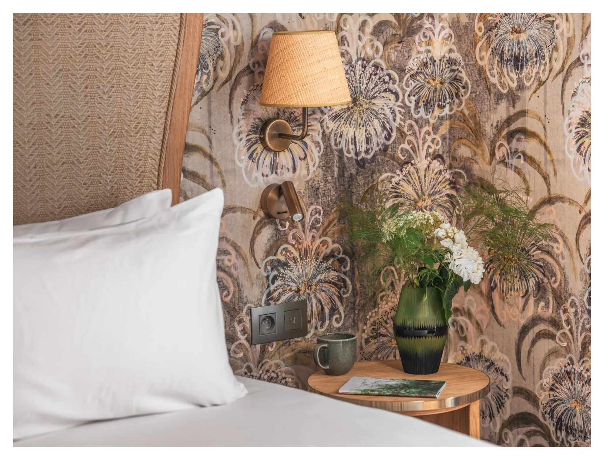 Deluxe Room in Miss Fuller