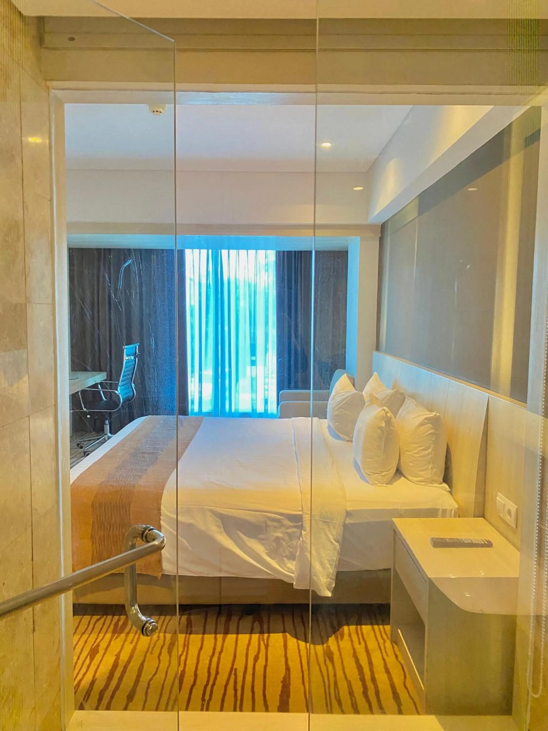 Premier King Room in Sovereign Bali Hotel