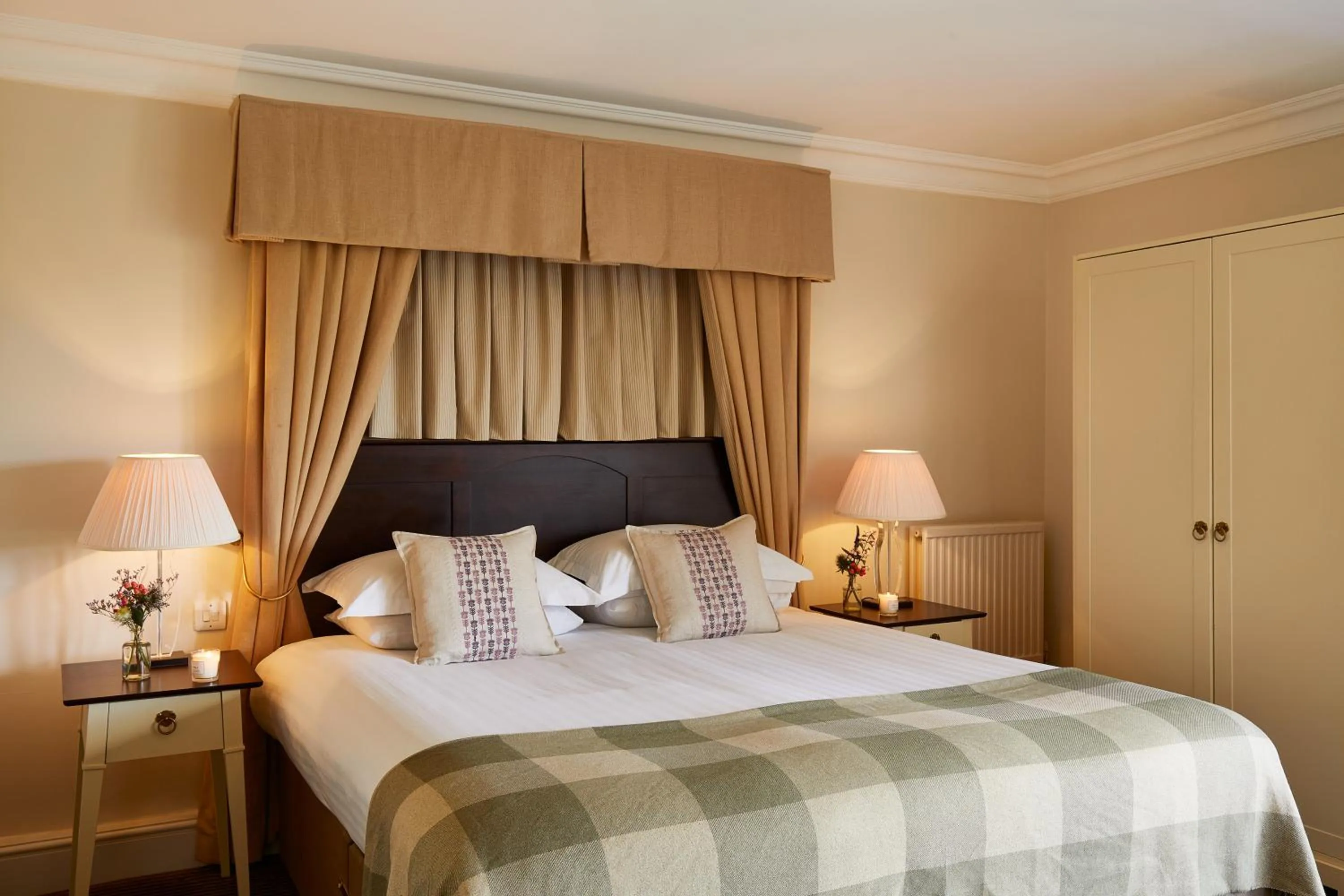 Deluxe Suite in Macdonald Botley Park Hotel & Spa
