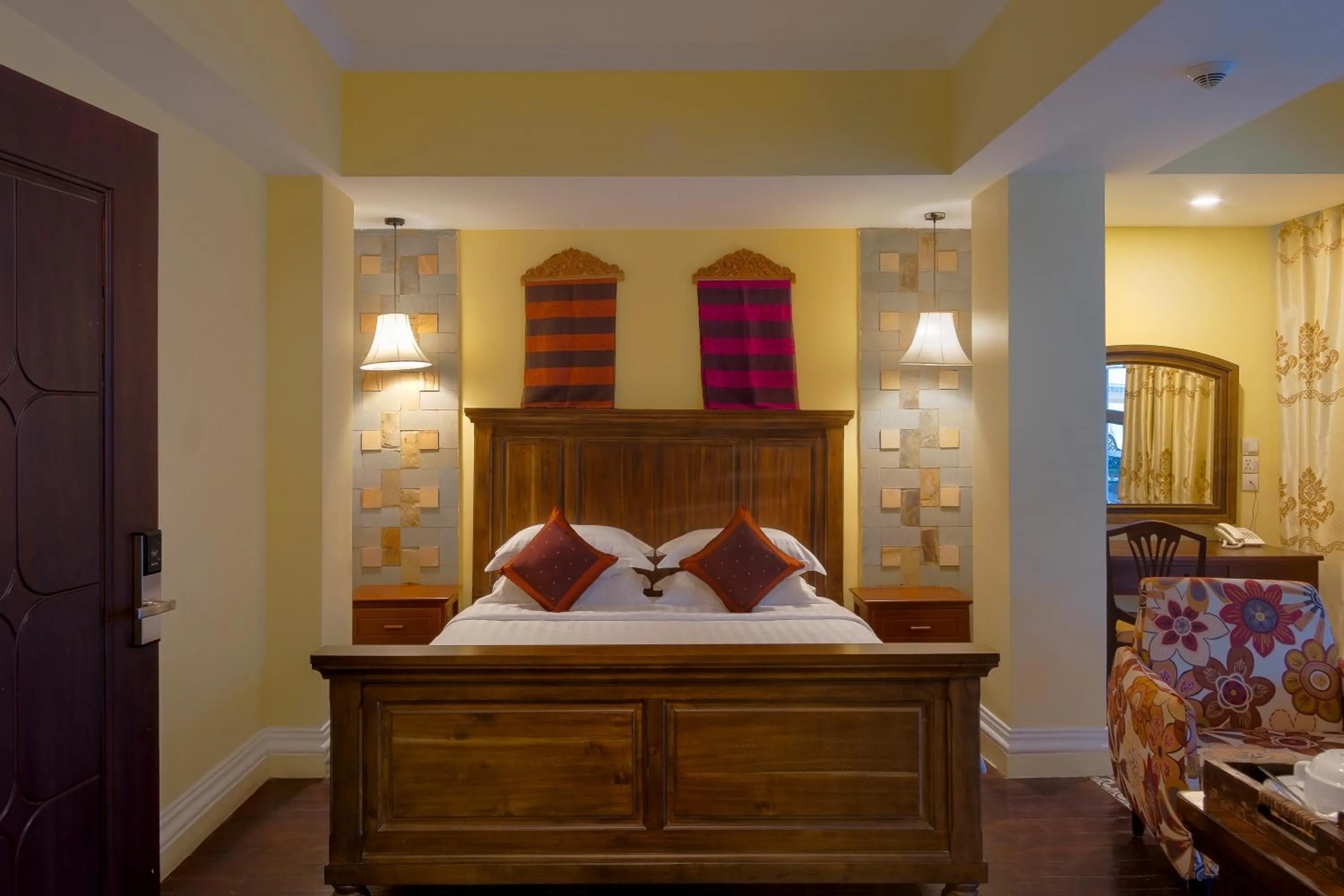 Bed in ARISON Hotel