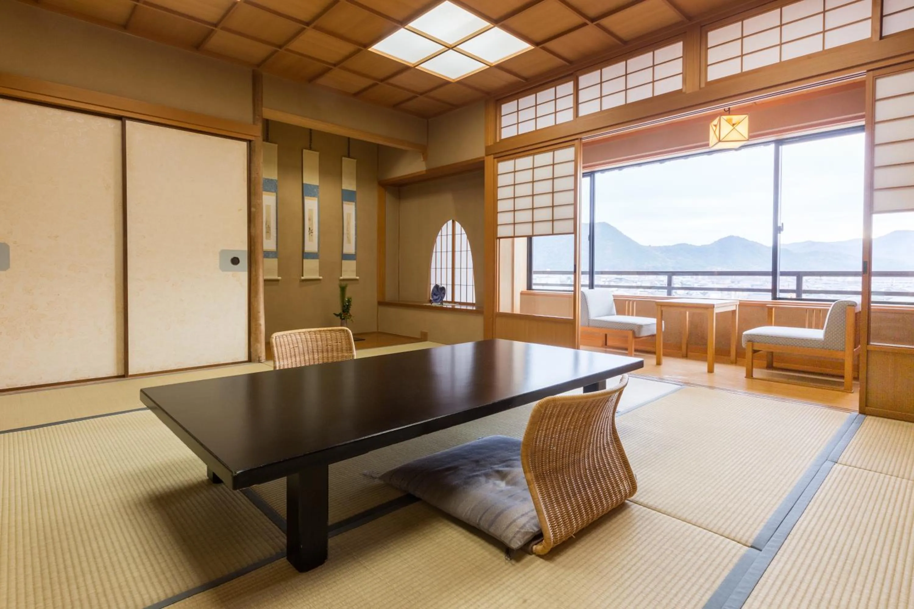 Japanese-Style : Comfort in Matsudaya Hotel