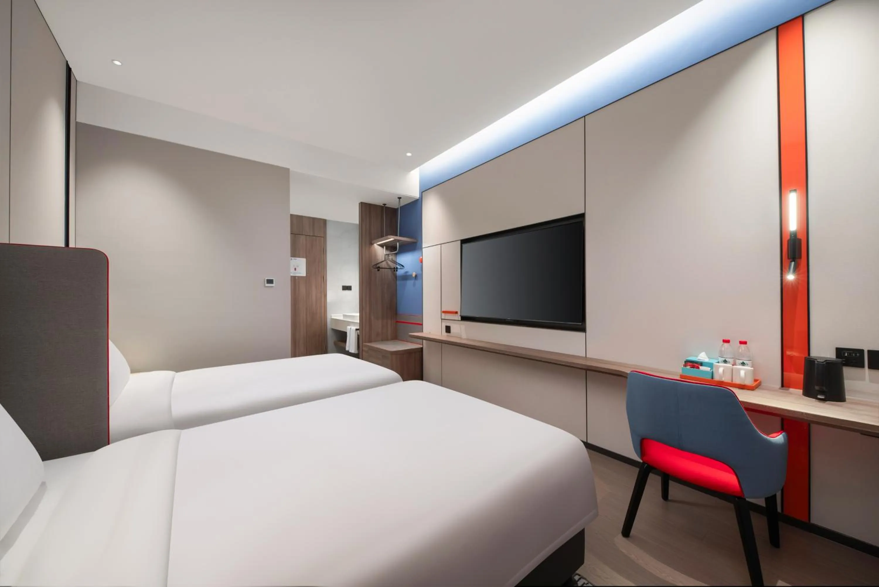 Double Room with Two Double Beds - Mobility Accessible in Holiday Inn Express Beijing Mentougou by IHG