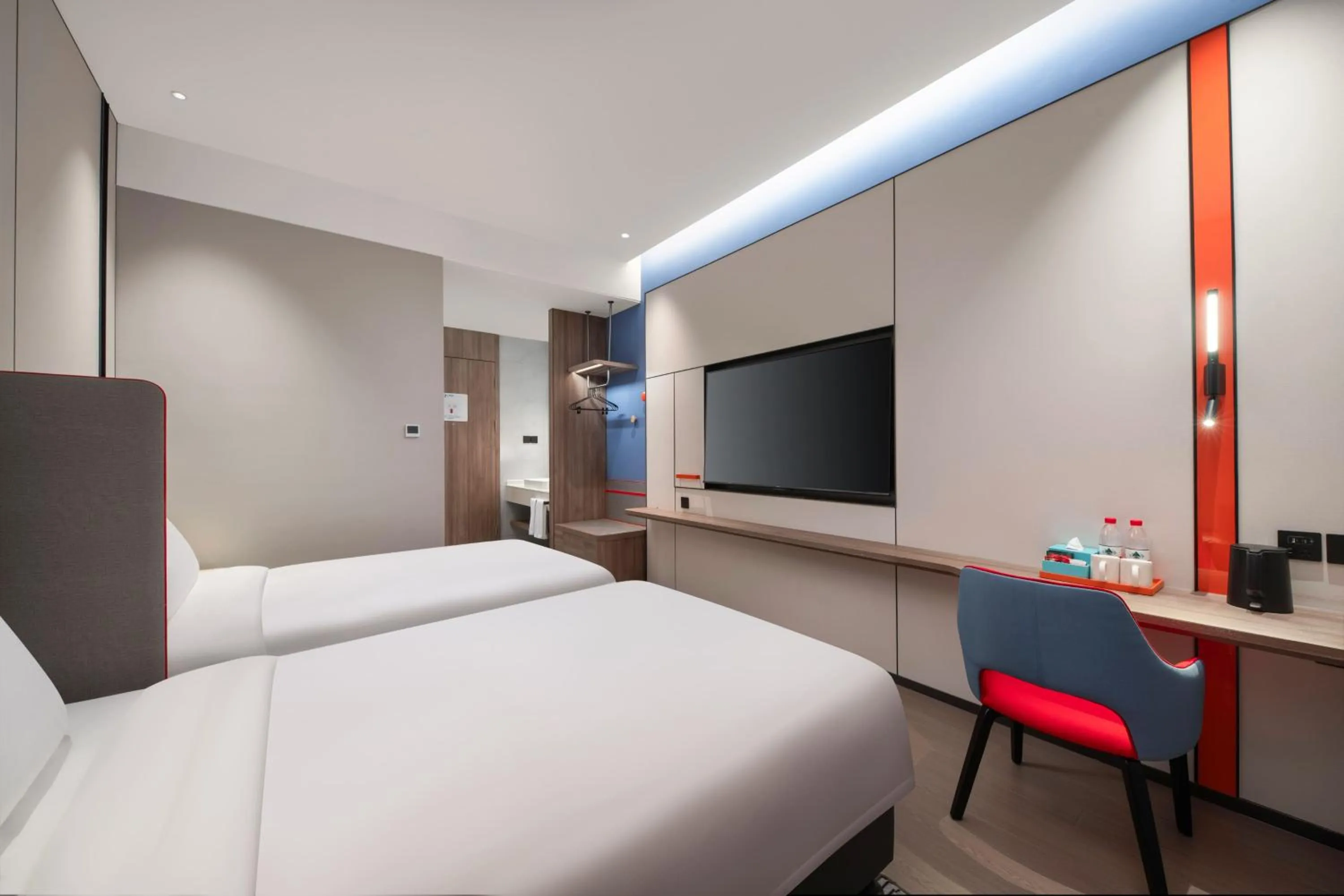 Twin Room - Disability Access in Holiday Inn Express Beijing Mentougou by IHG
