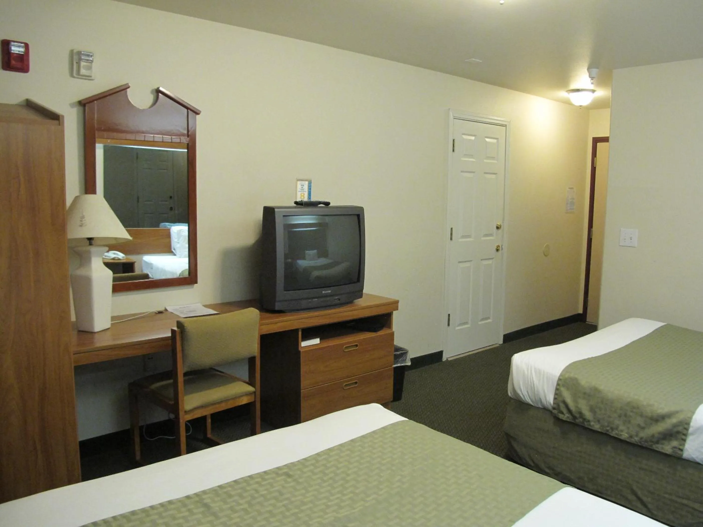 Queen Room with Two Queen Beds - Non-Smoking in Eagle River Microtel