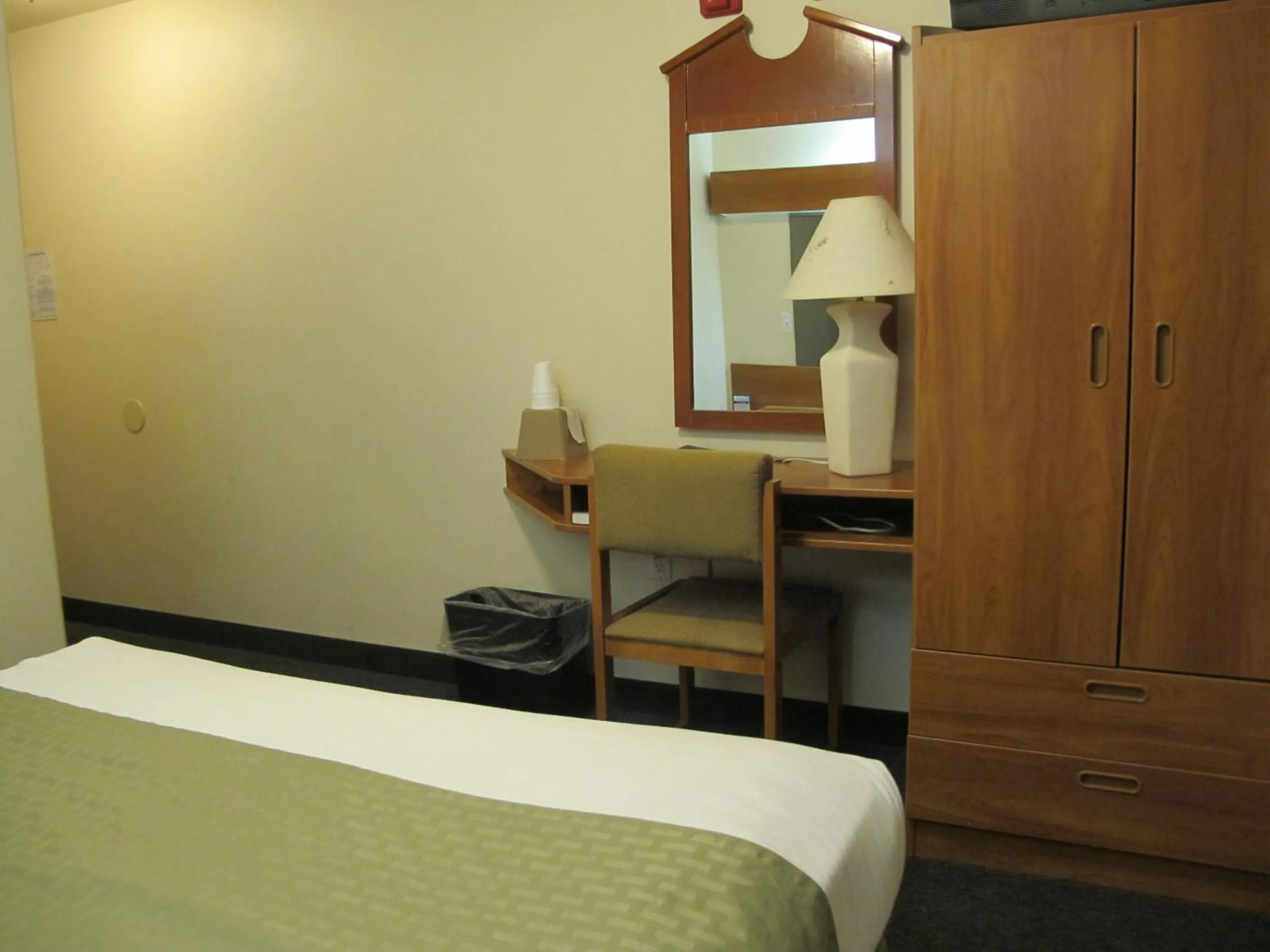 Standard  Room in Eagle River Microtel