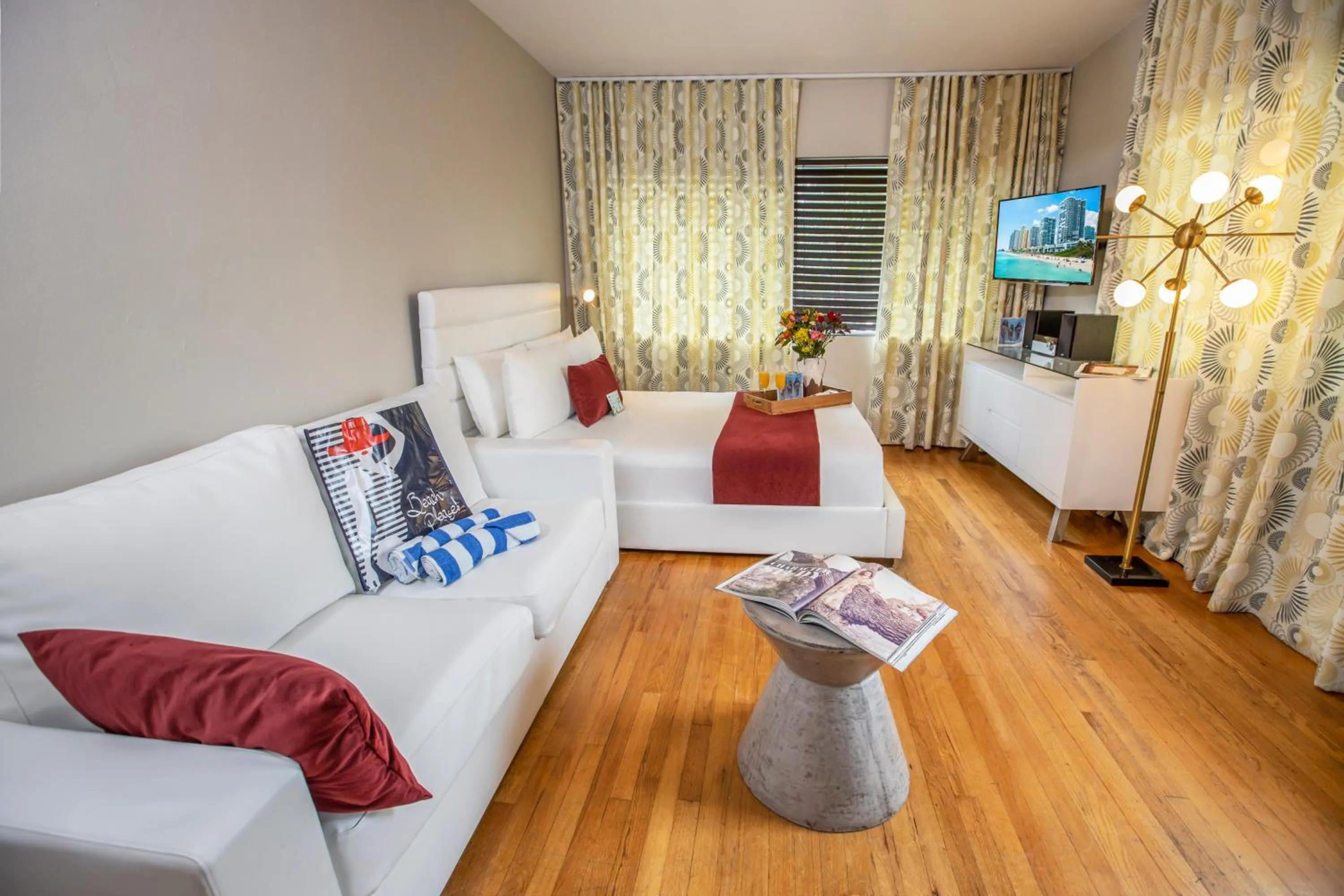 Studio Queen in Beachside All Suites Hotel