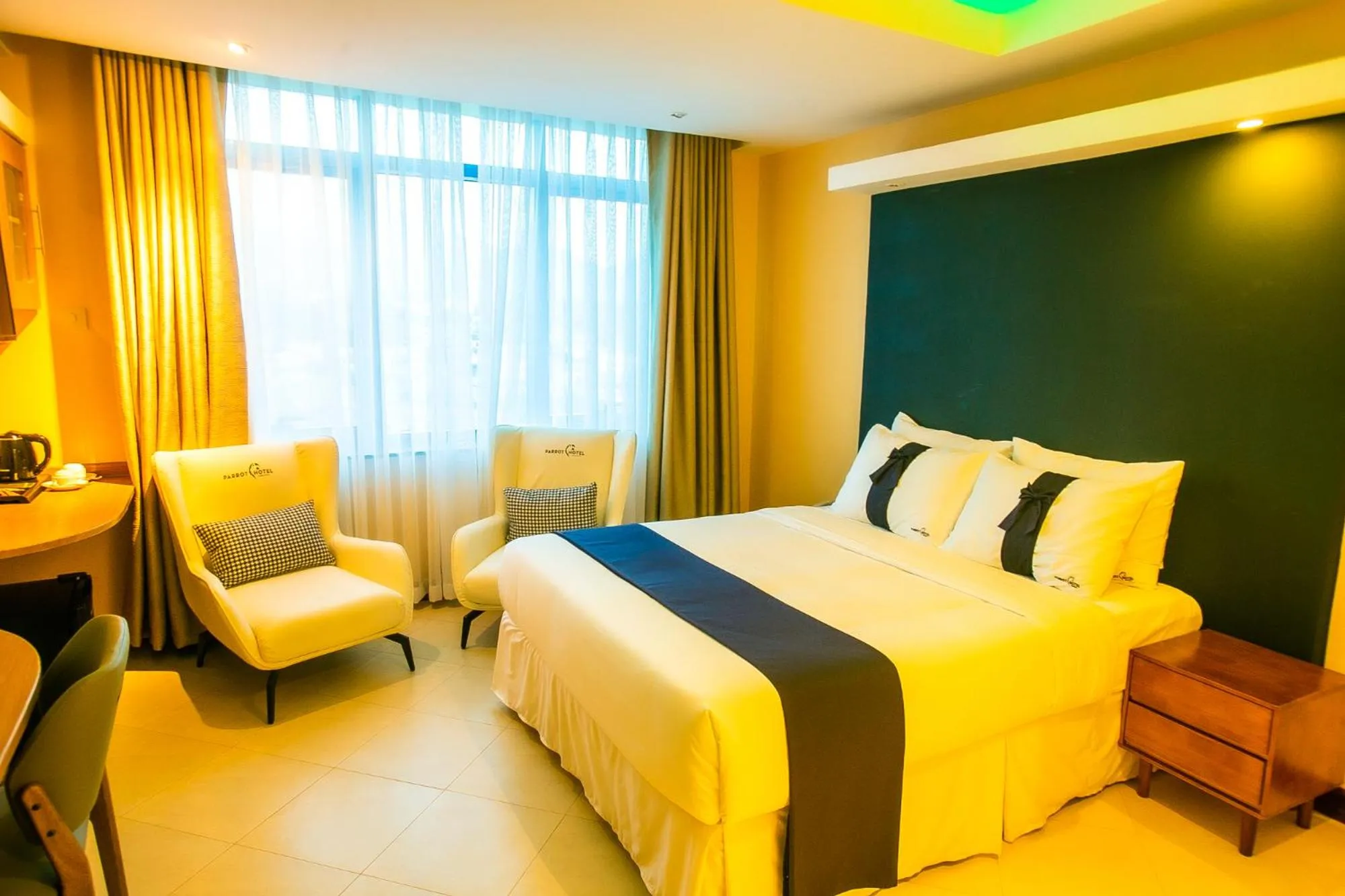 Deluxe Suite in Parrot Hotel Arusha