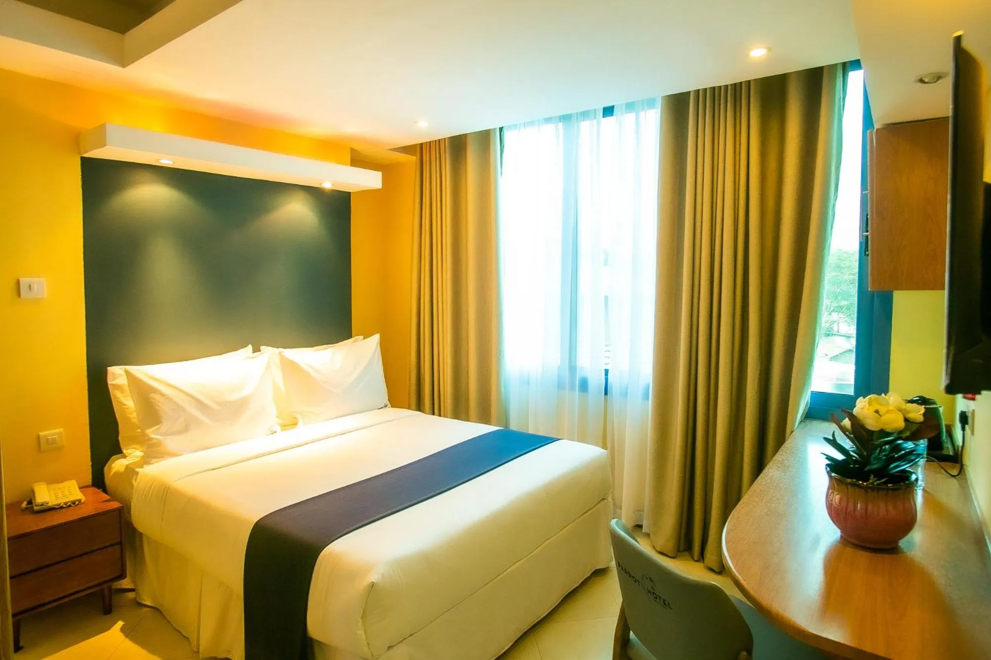 Deluxe Double Room in Parrot Hotel Arusha