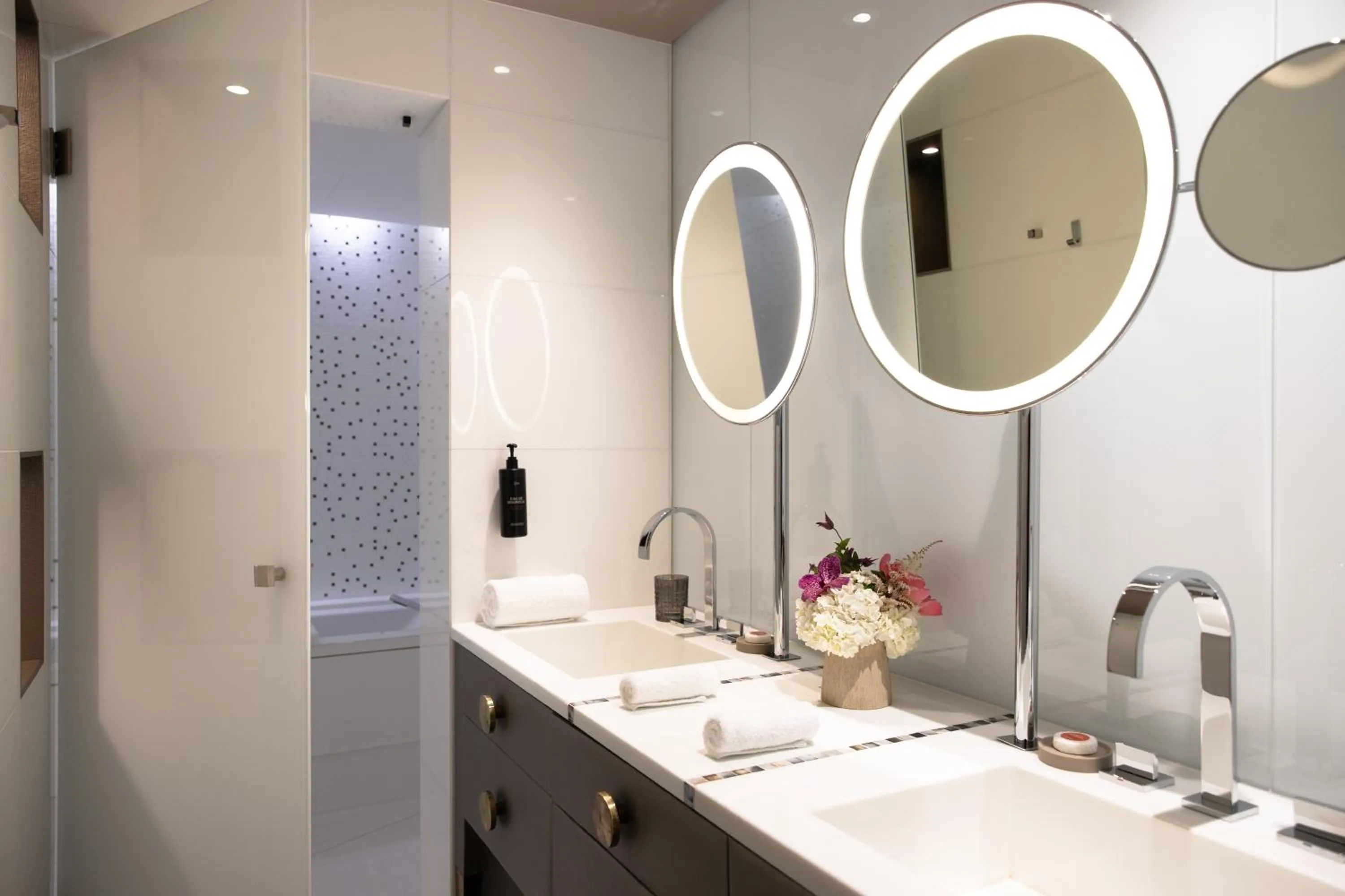 Mandarin Room in Mandarin Oriental, Paris