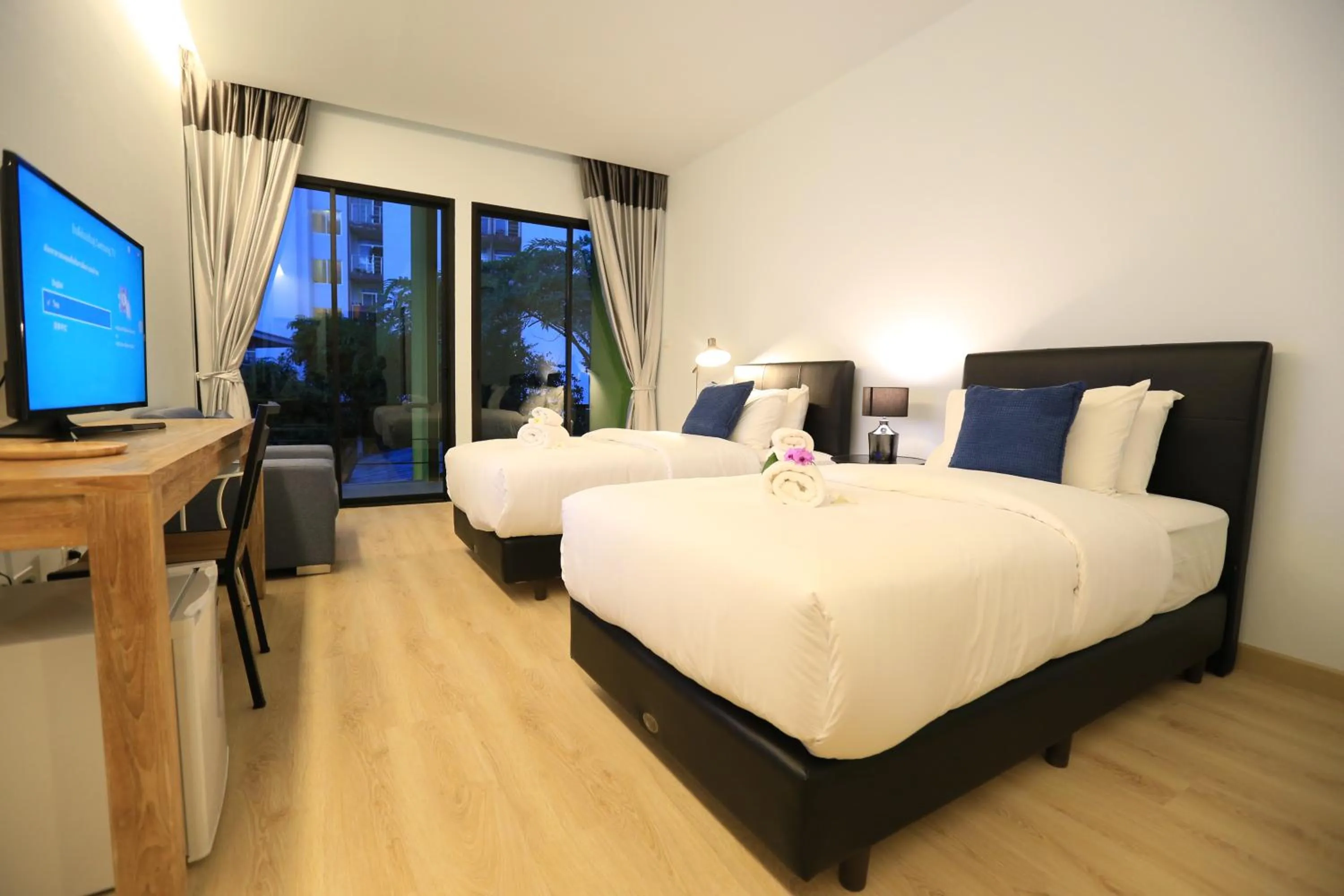 Twin Room with View in The White Elephant Home