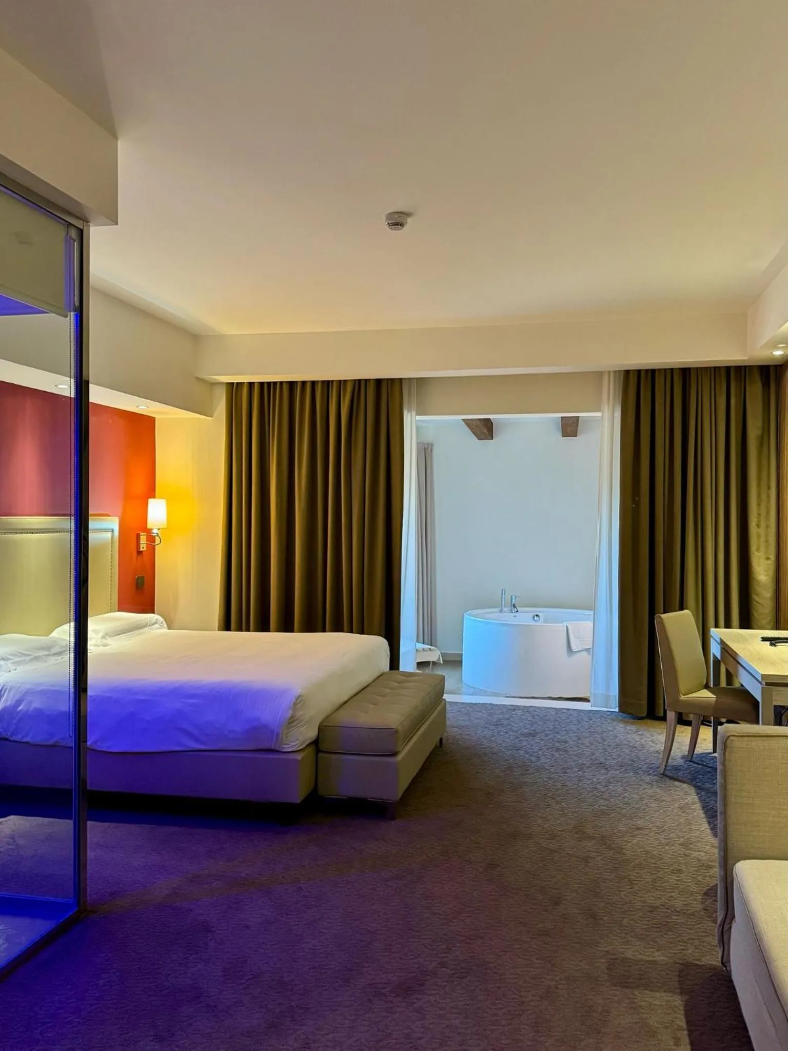 King Room with Spa Bath in UNA HOTELS Tenuta Contessa Farm & SPA Cosenza