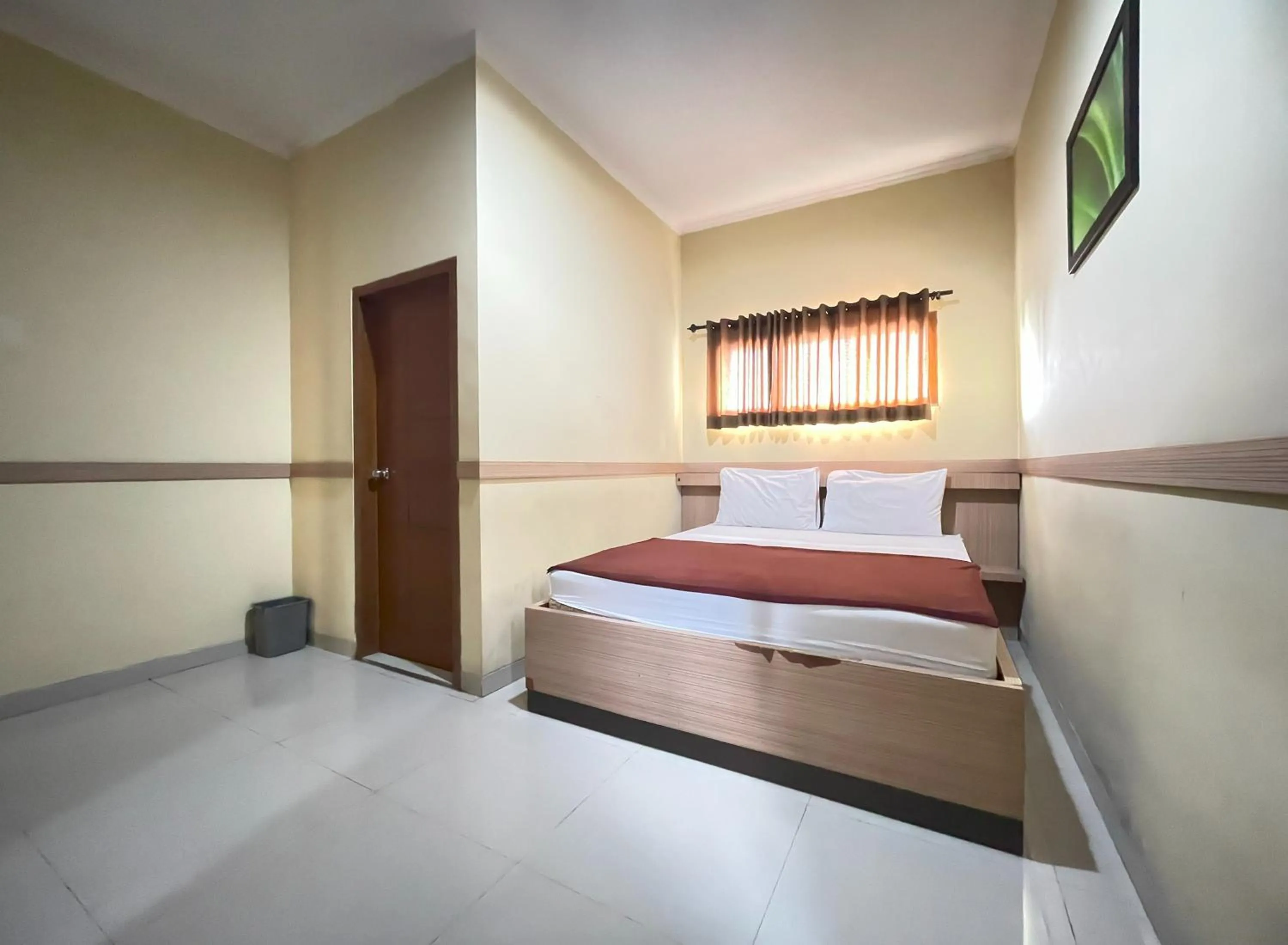 Superior Double Room in Hotel Cemara Hijau