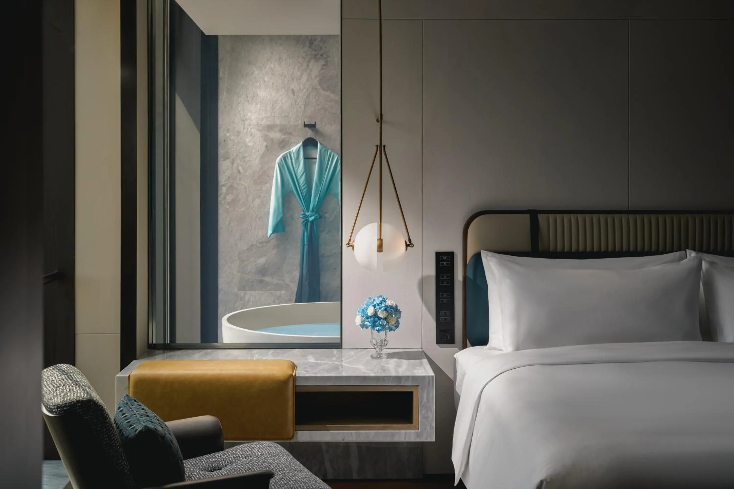 One-Bedroom Suite Jinji Lake View in Hotel Indigo Suzhou Jinji Lake by IHG