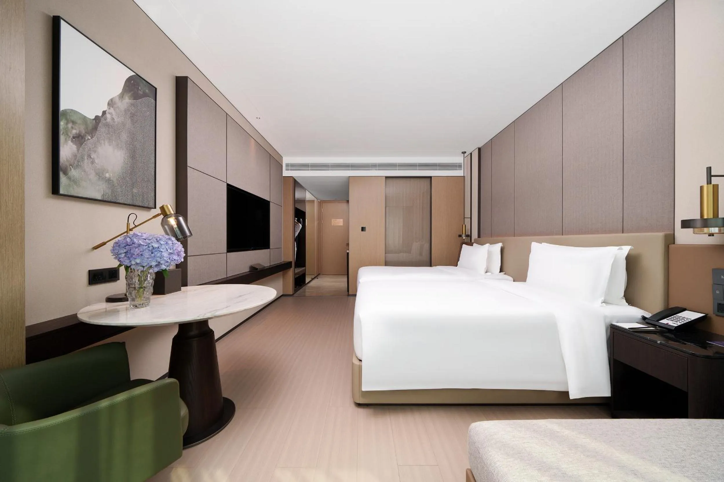 Superior Twin Room in Grand Mercure Wuhan International Expo Center