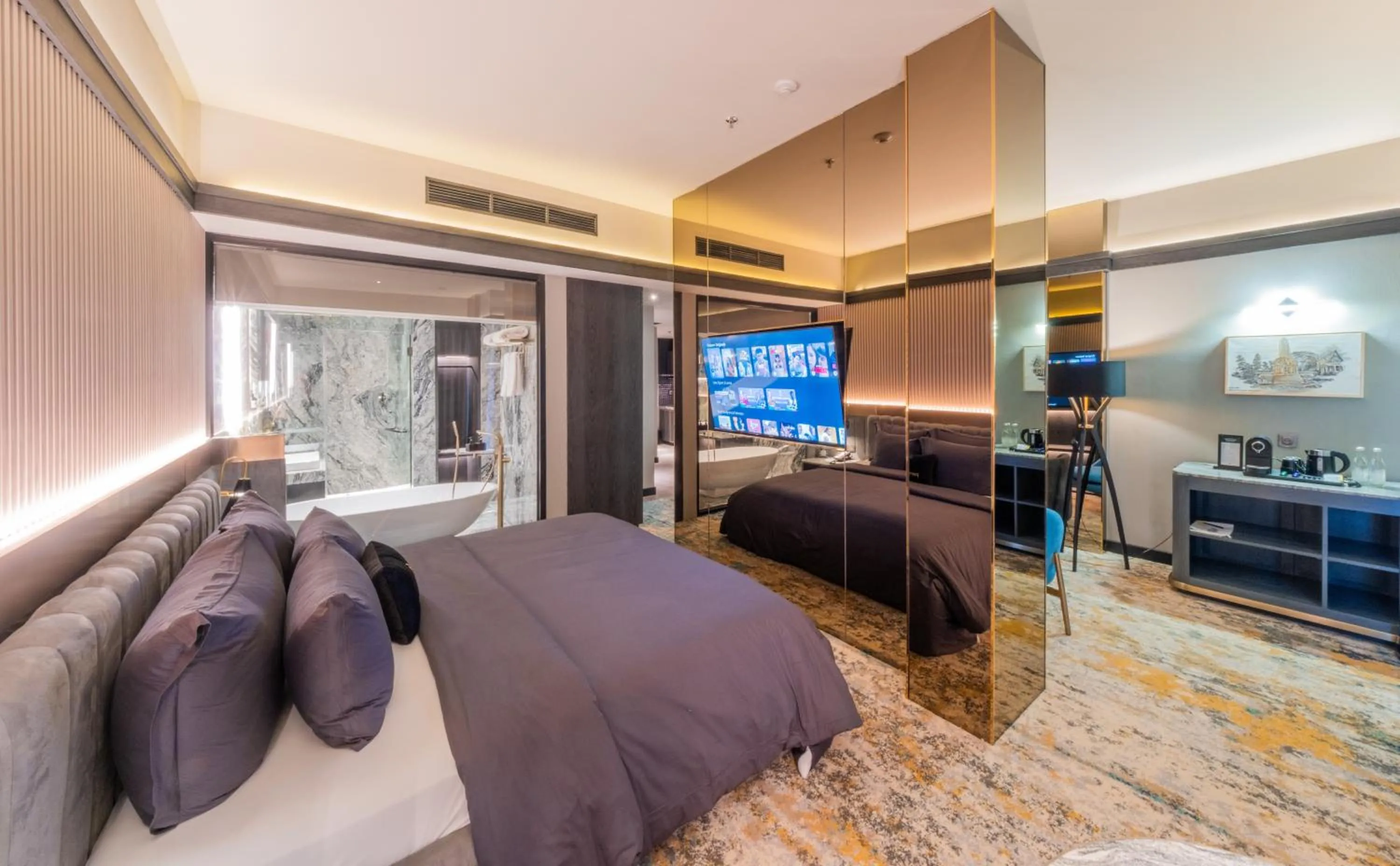 Junior Suite in The All - Suite Pentacity Hotel Balikpapan