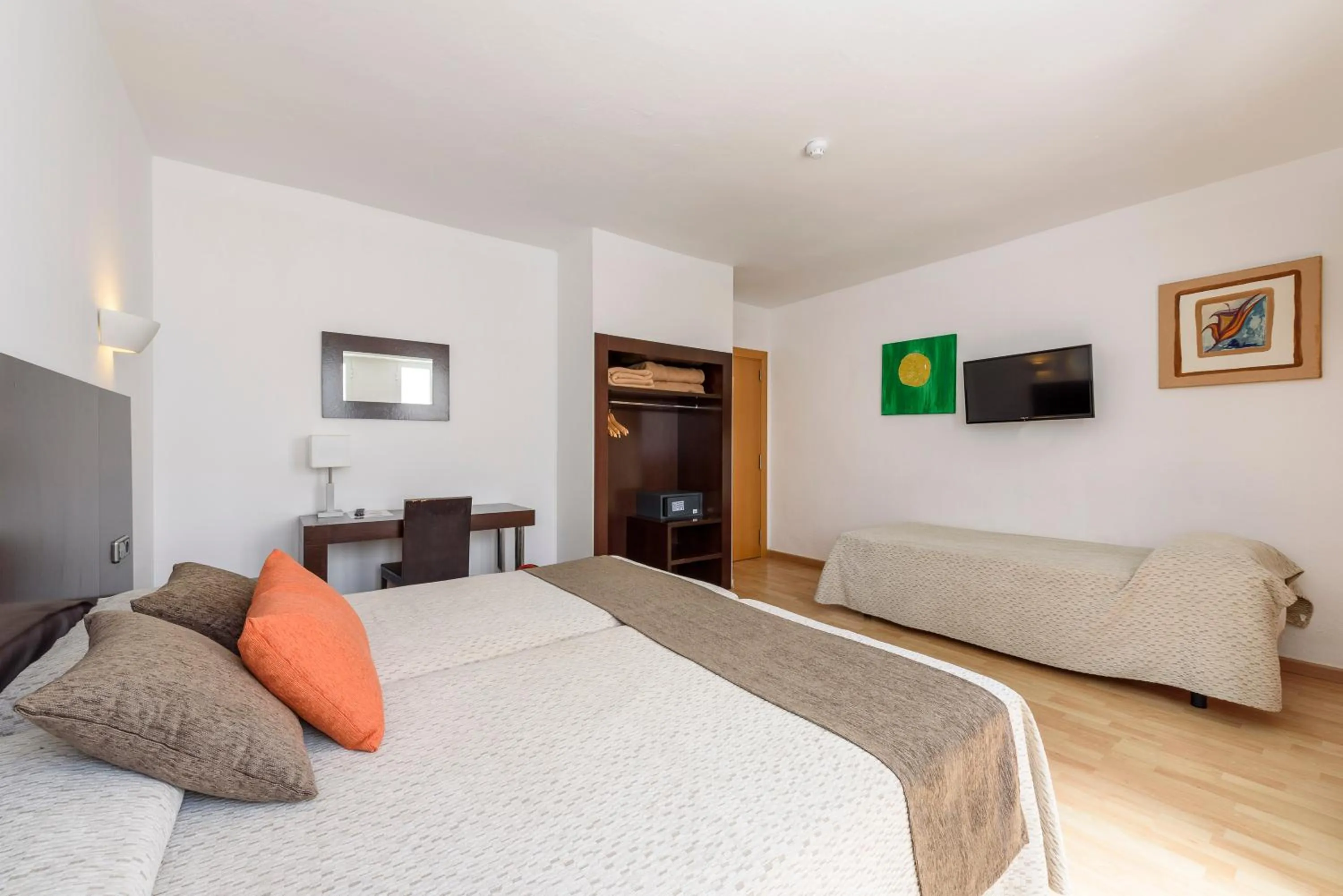 Triple Room in Hotel Florencio Ibiza