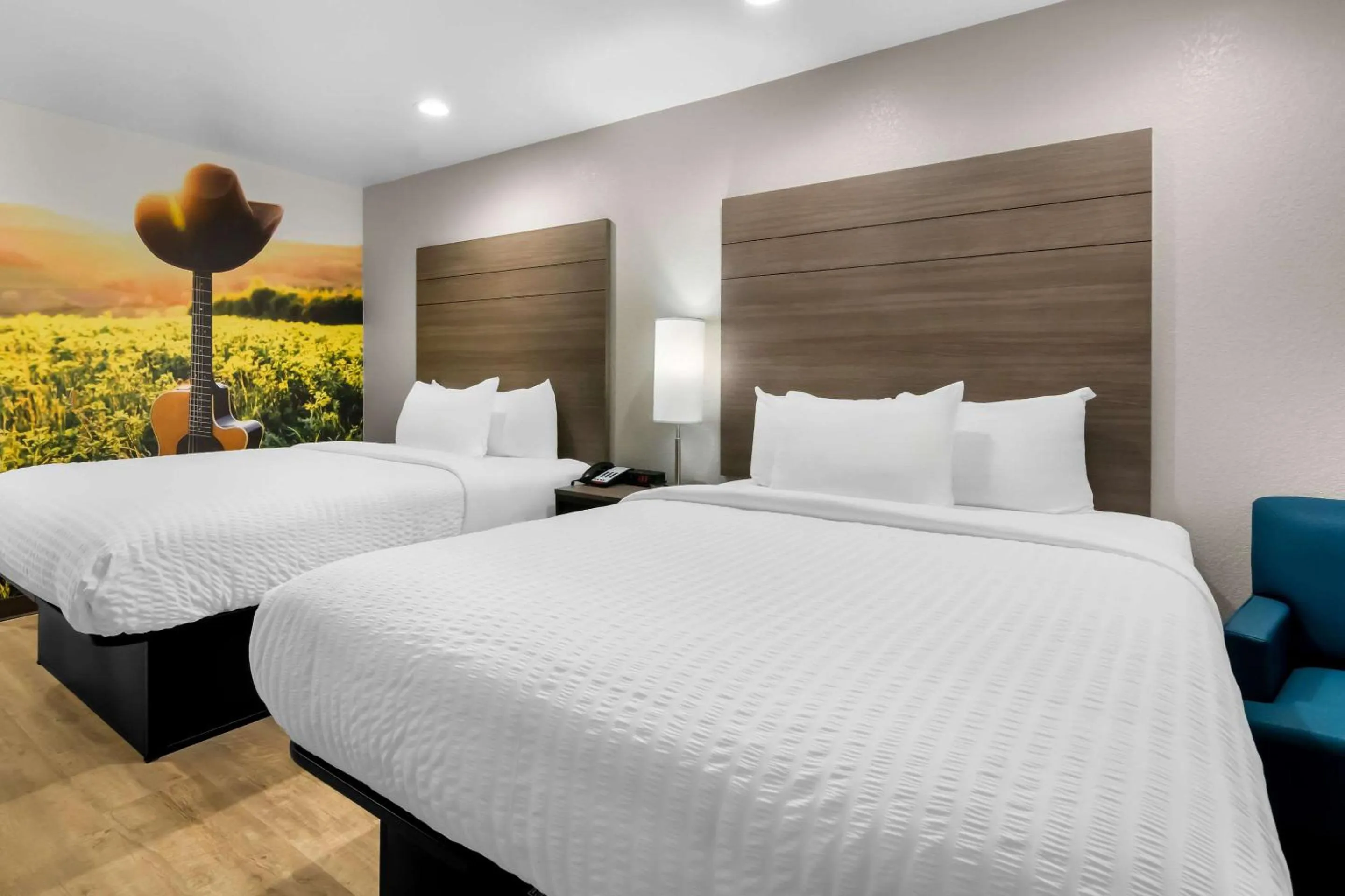 Quadruple Room with Two Queen Beds - Disability Access/Non Smoking/Interior Hall in Clarion Pointe