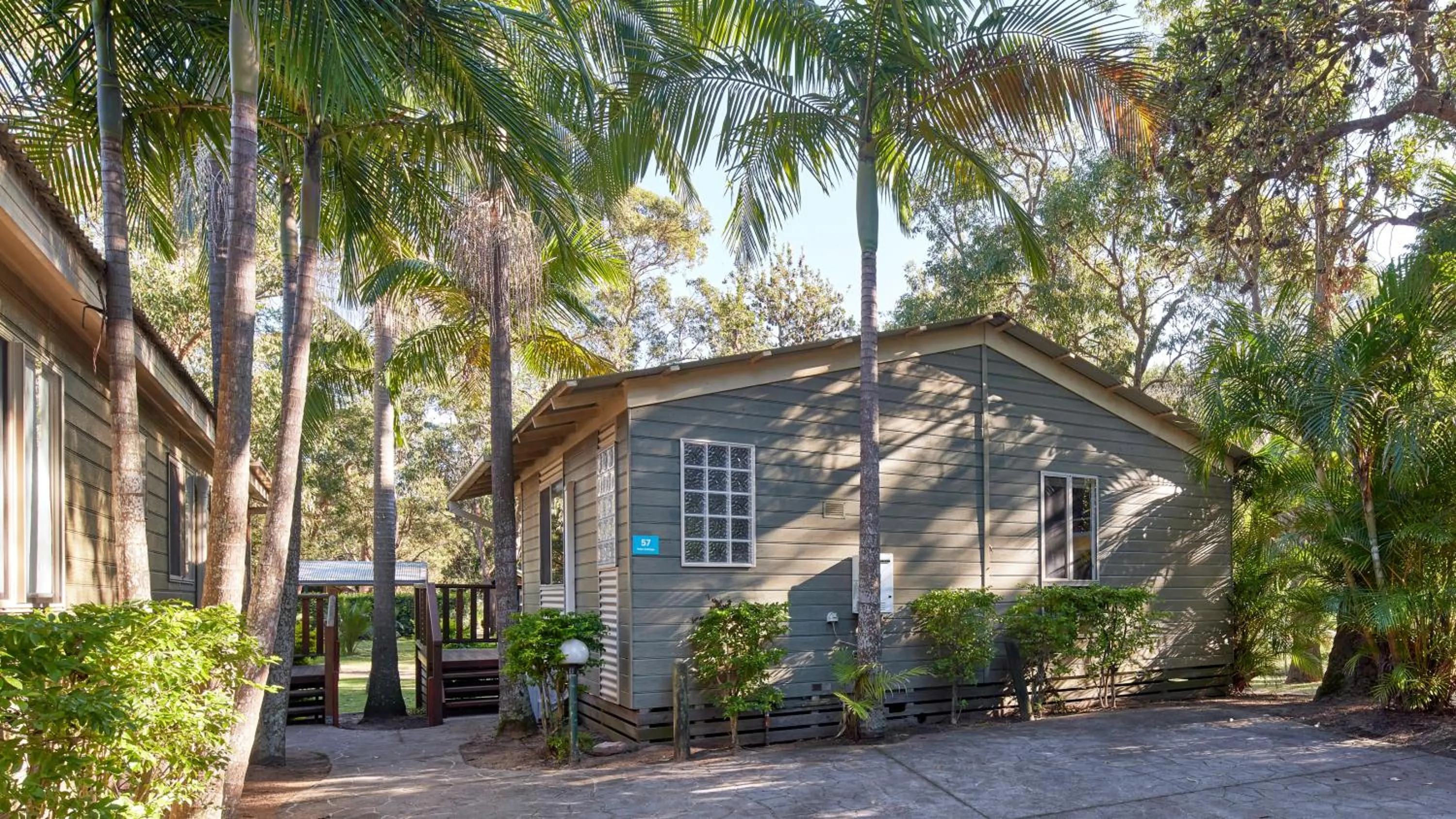 Palm Cottage in NRMA Ocean Beach Holiday Resort
