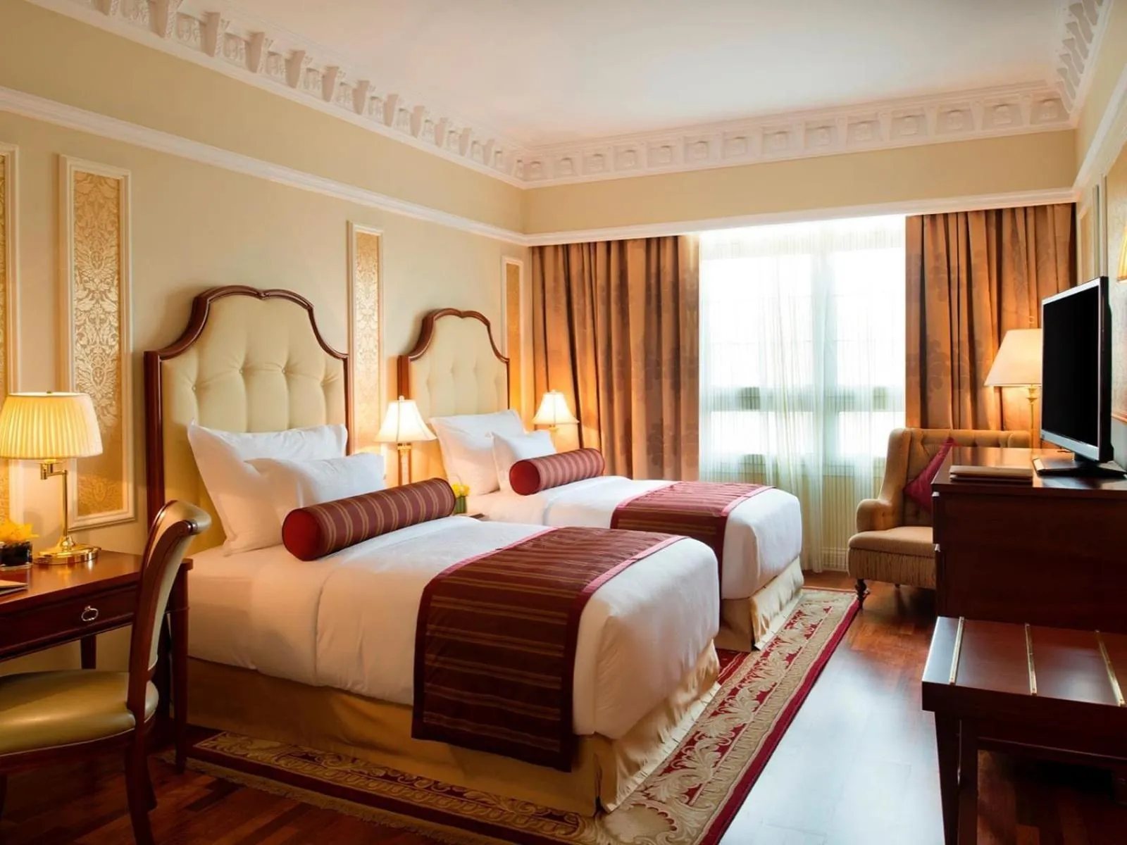 Superior Twin Room in Warwick Doha