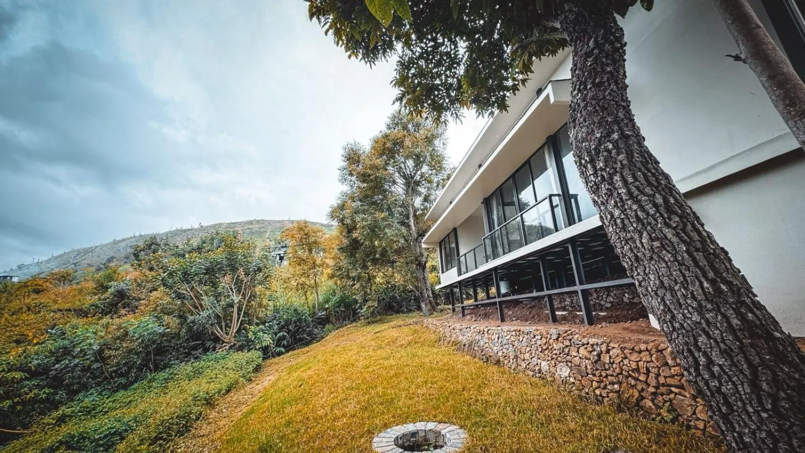 Luxury Quadruple Room in Tomorrowland Farms and Suites