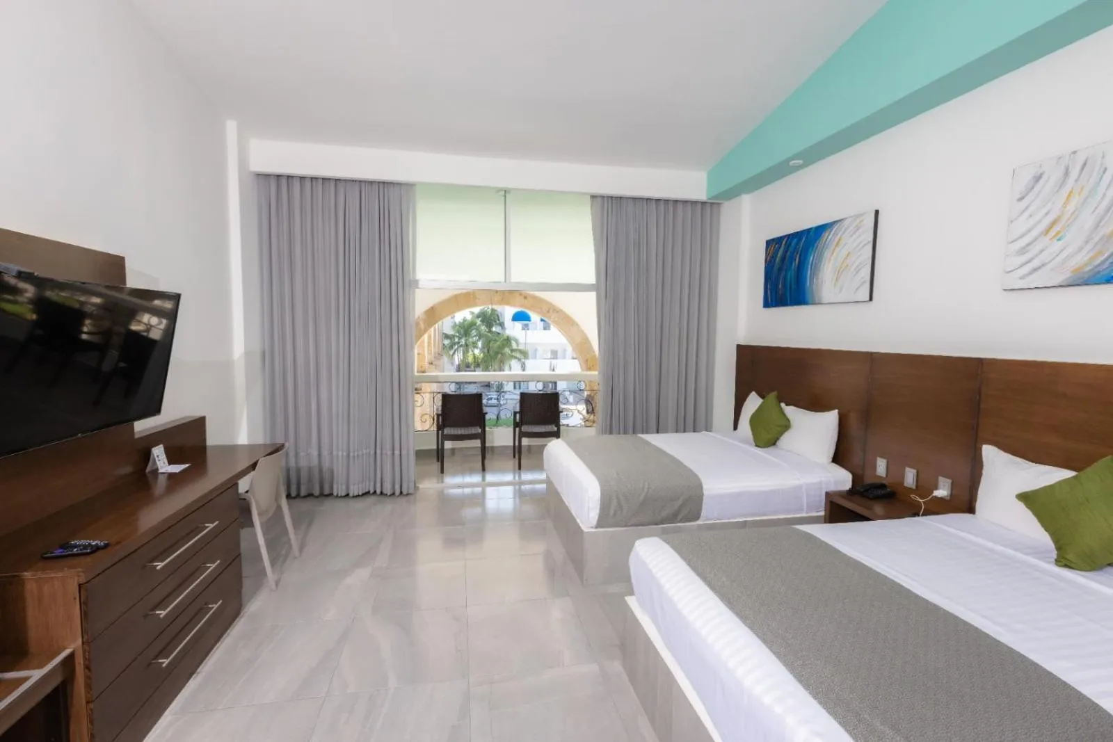 Studio (4 Adults) in Solamar Inn Mazatlan