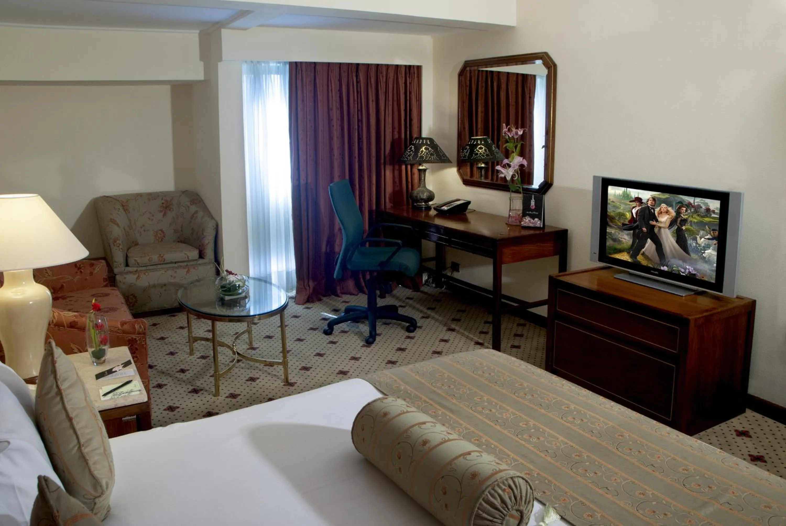 Executive Suite in Avari Lahore Hotel