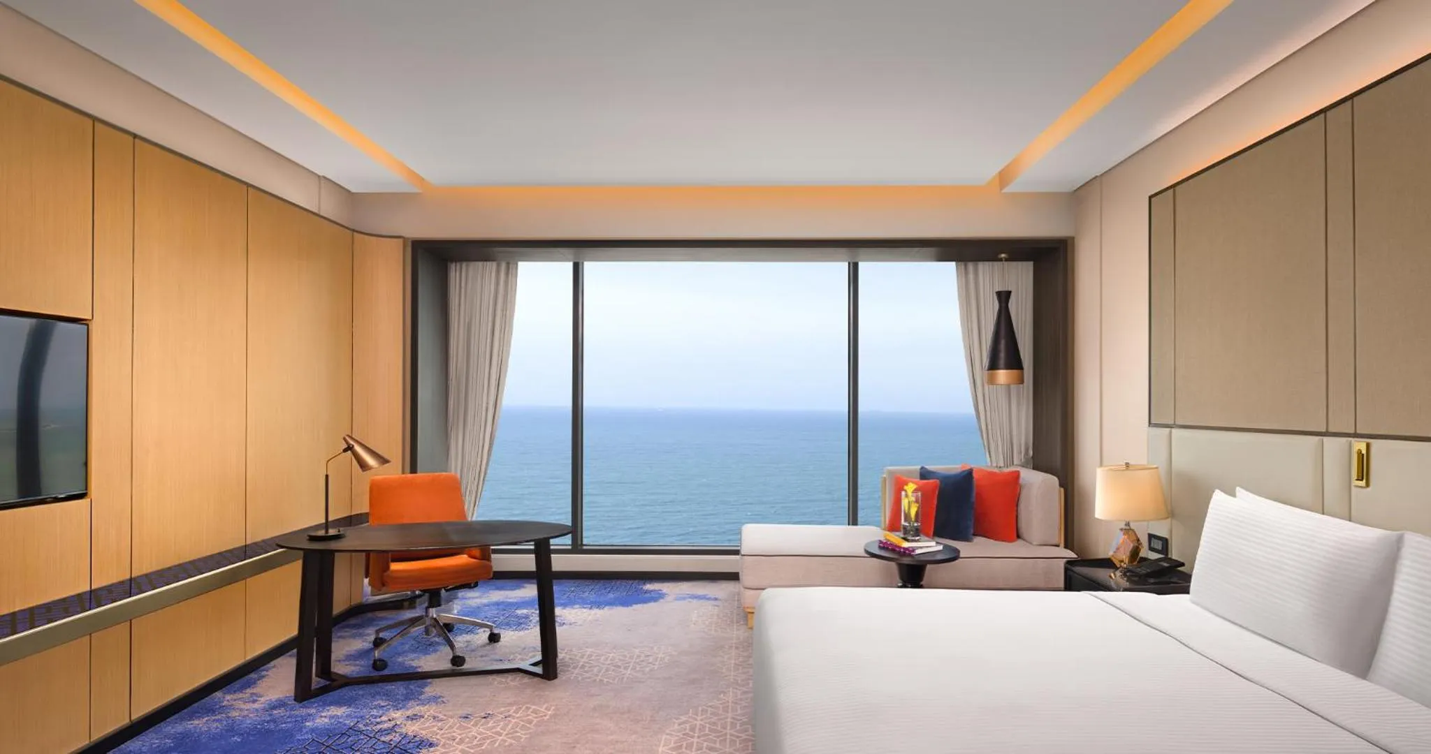Deluxe Ocean View King in Amari Colombo, Sri Lanka