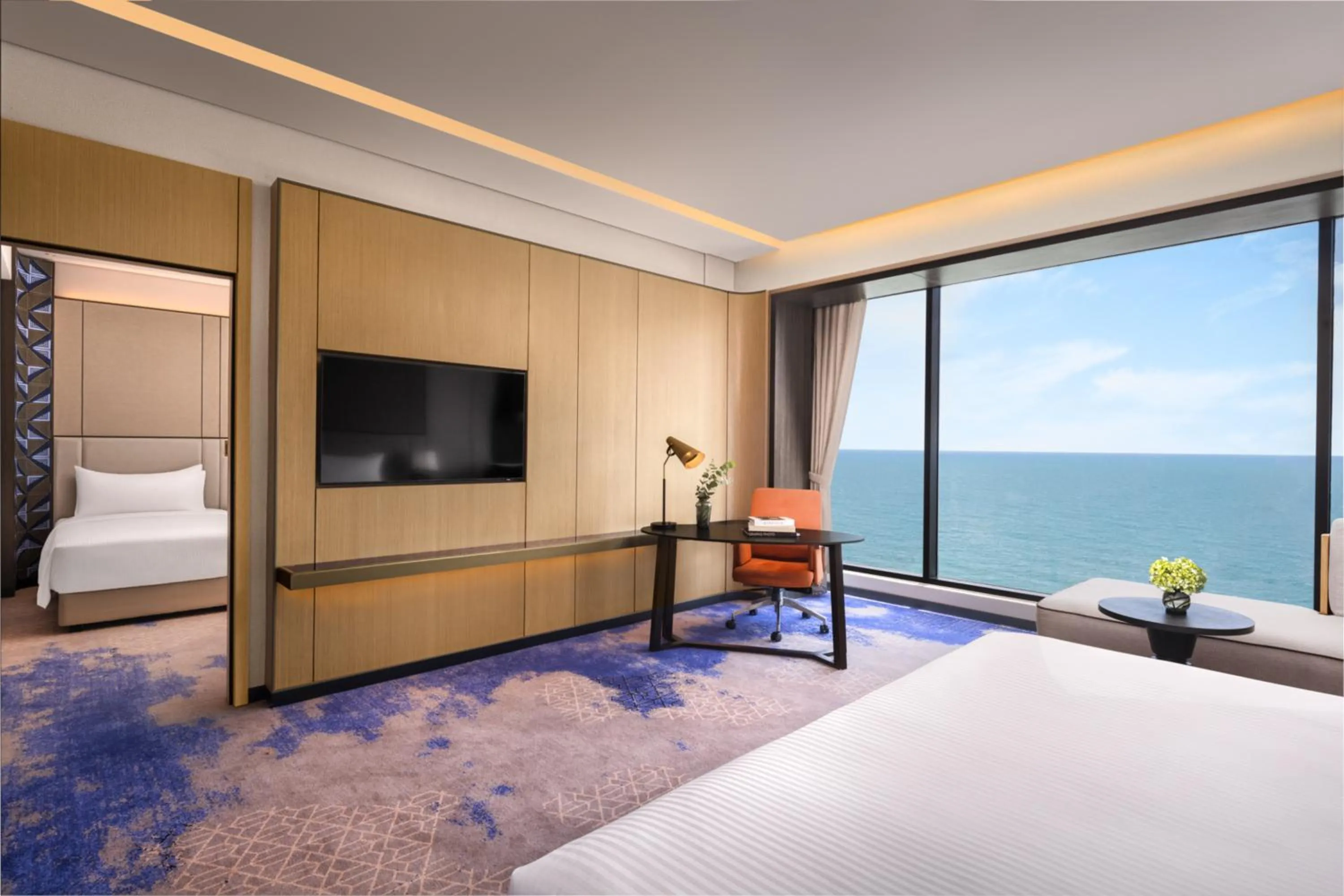 Club Deluxe Ocean View King in Amari Colombo, Sri Lanka