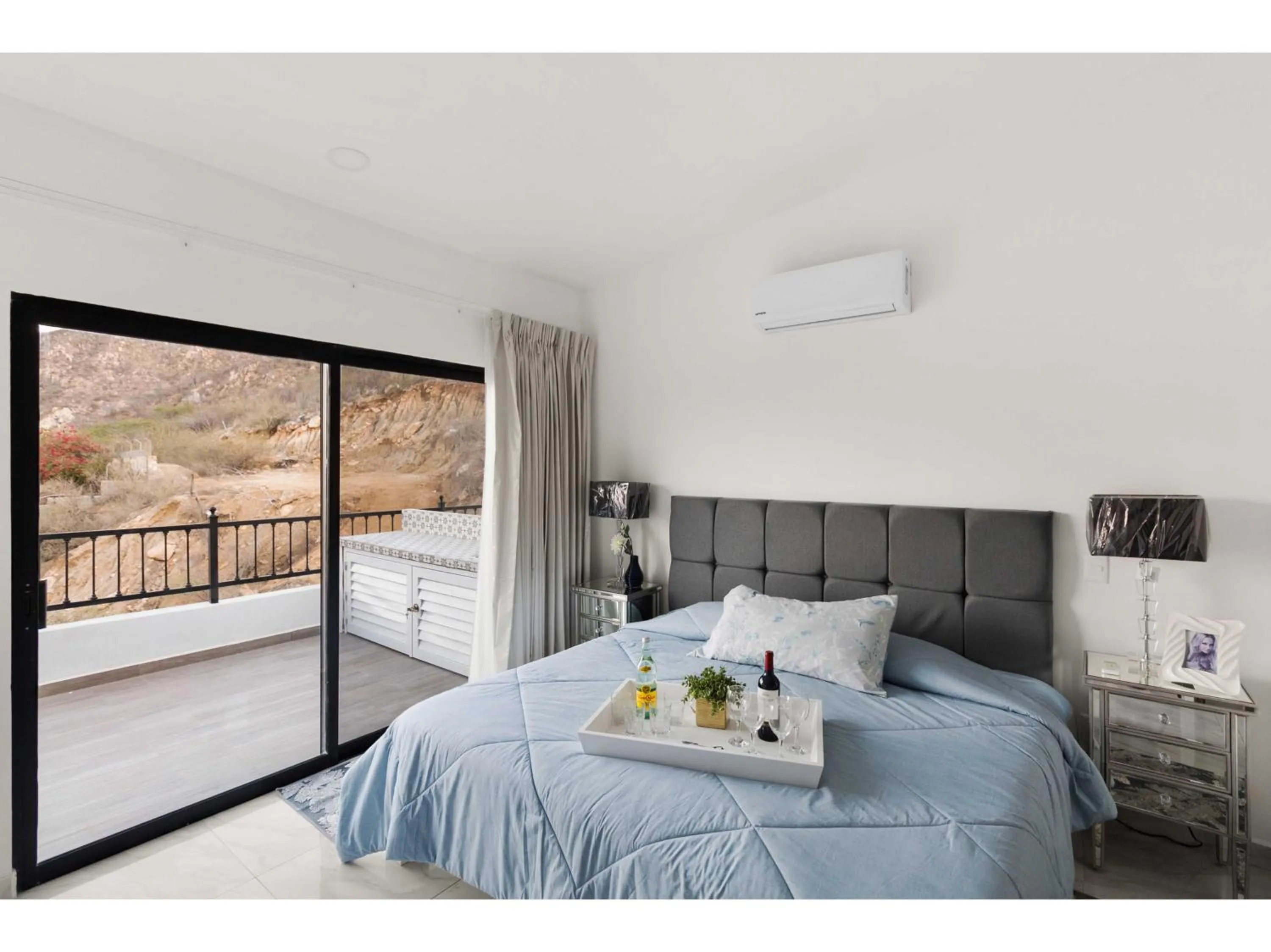 Junior Suite in Collection O Morgan City Center, Los Cabos