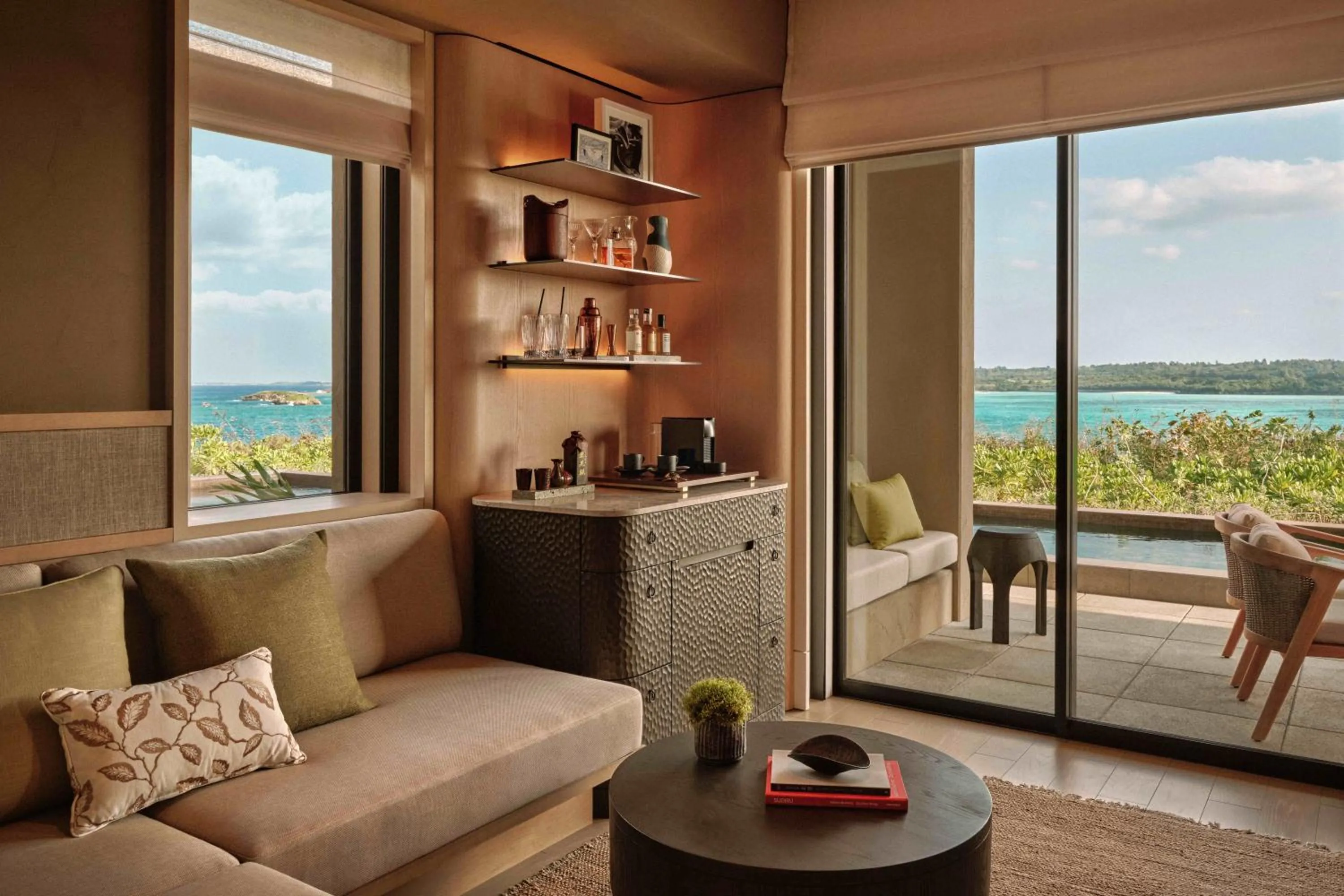 Deluxe Oceanview Villa King in Rosewood Miyakojima