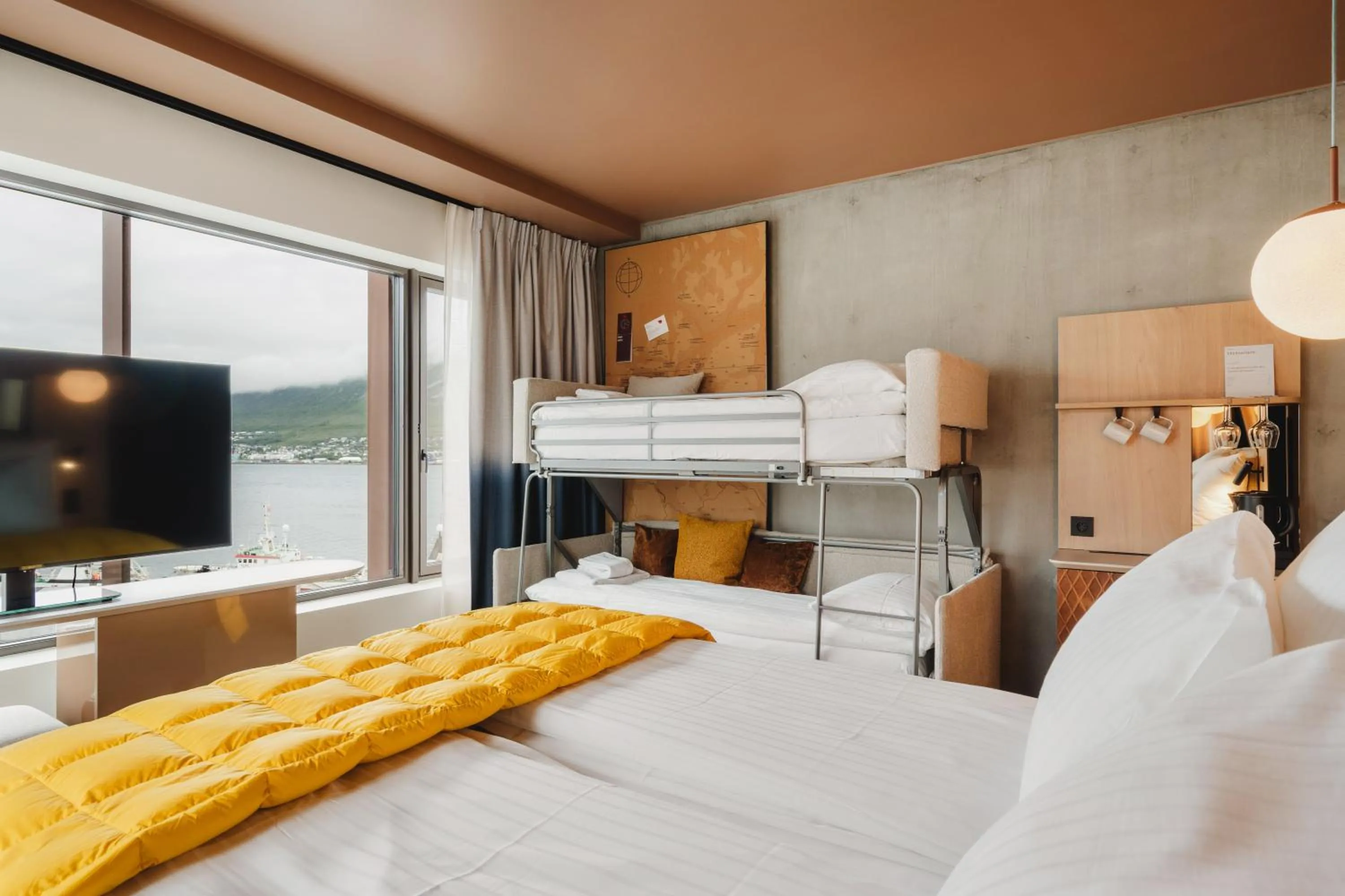 Standard Family Room in The Dock 69 39 by Scandic