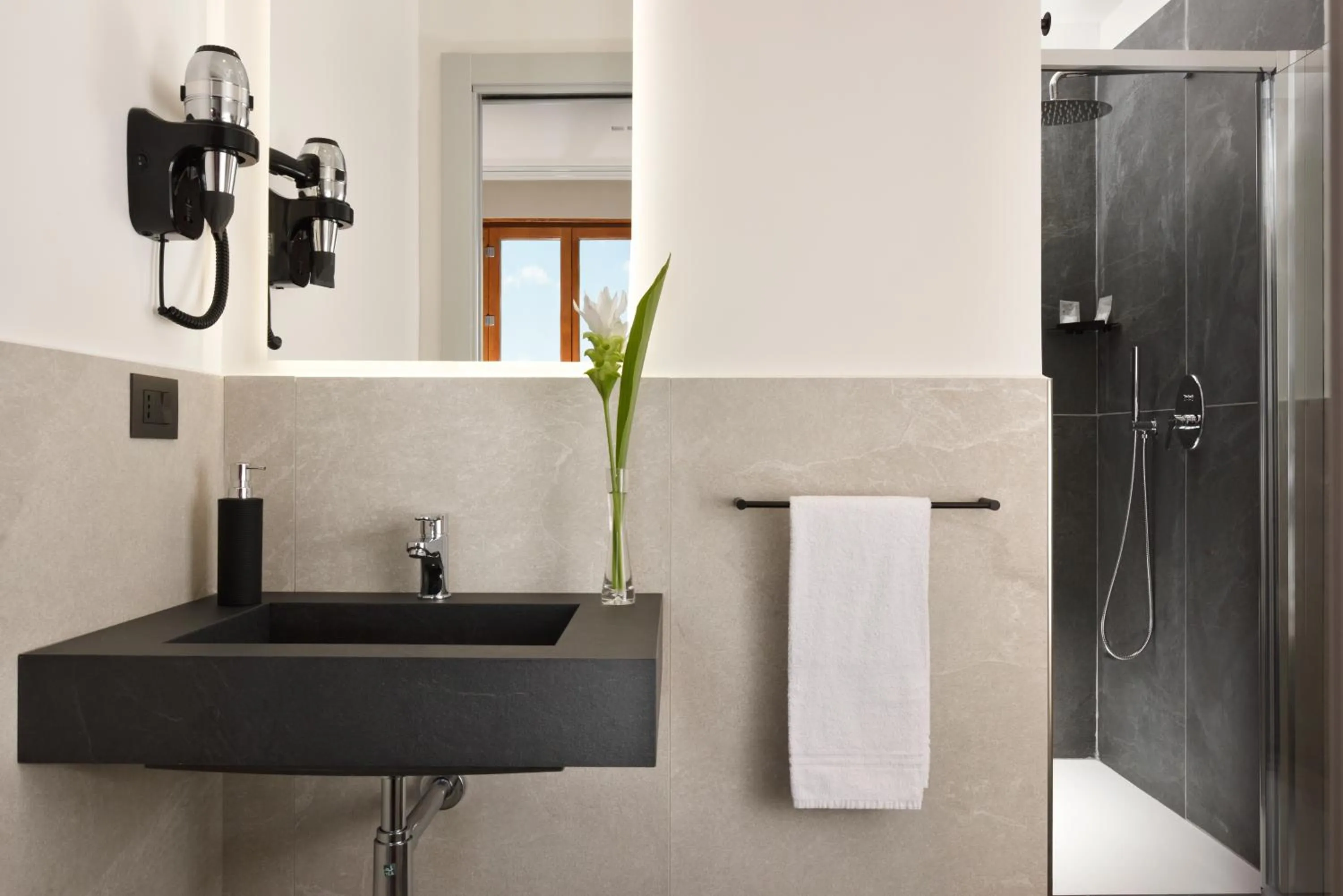 Double or Twin Room in Essence Hotel