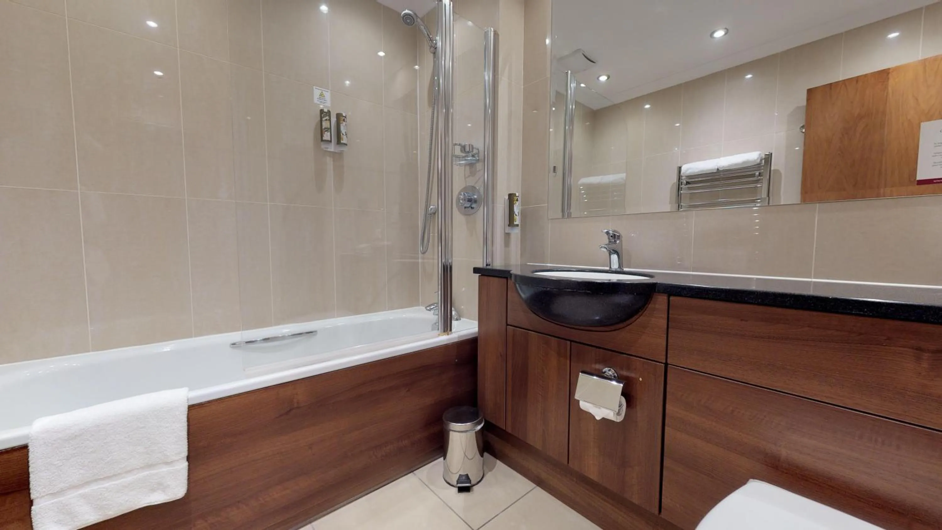 Deluxe Double or Twin Room in Old Thorns Hotel & Resort