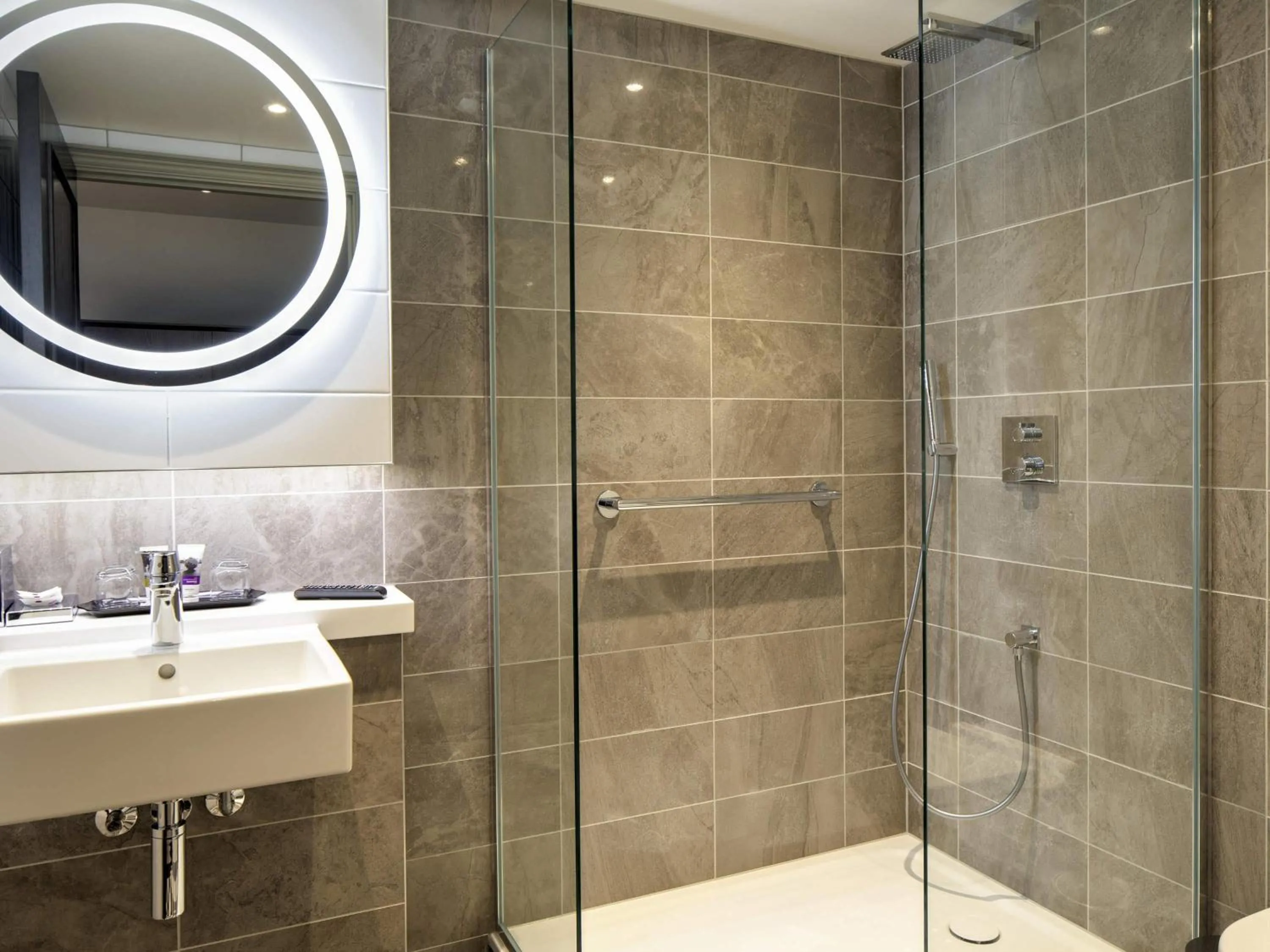 Privilege Double or Twin Room in Mercure Oxford Eastgate Hotel