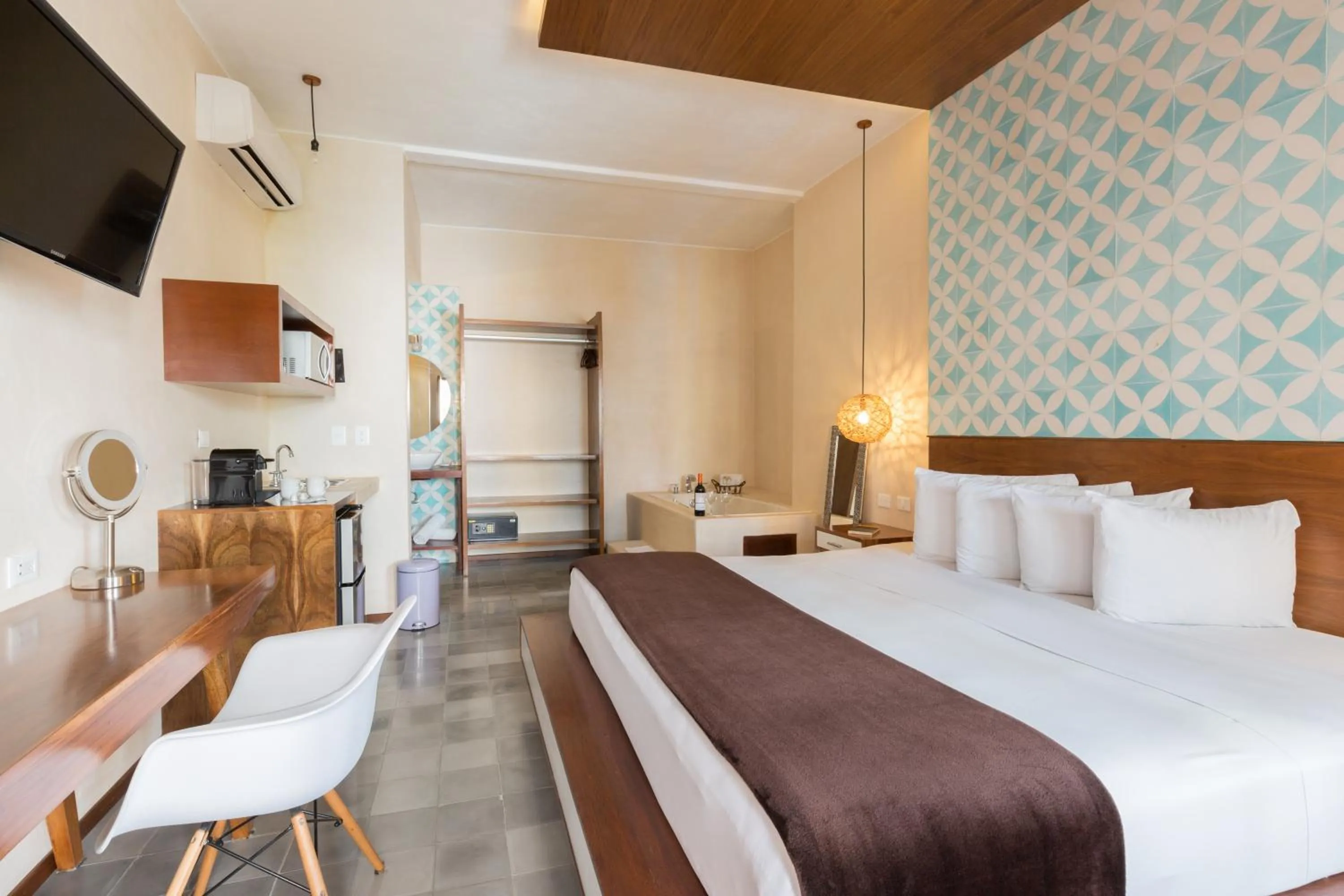 Deluxe Double Room in Quinta Margarita - Boho Chic Hotel