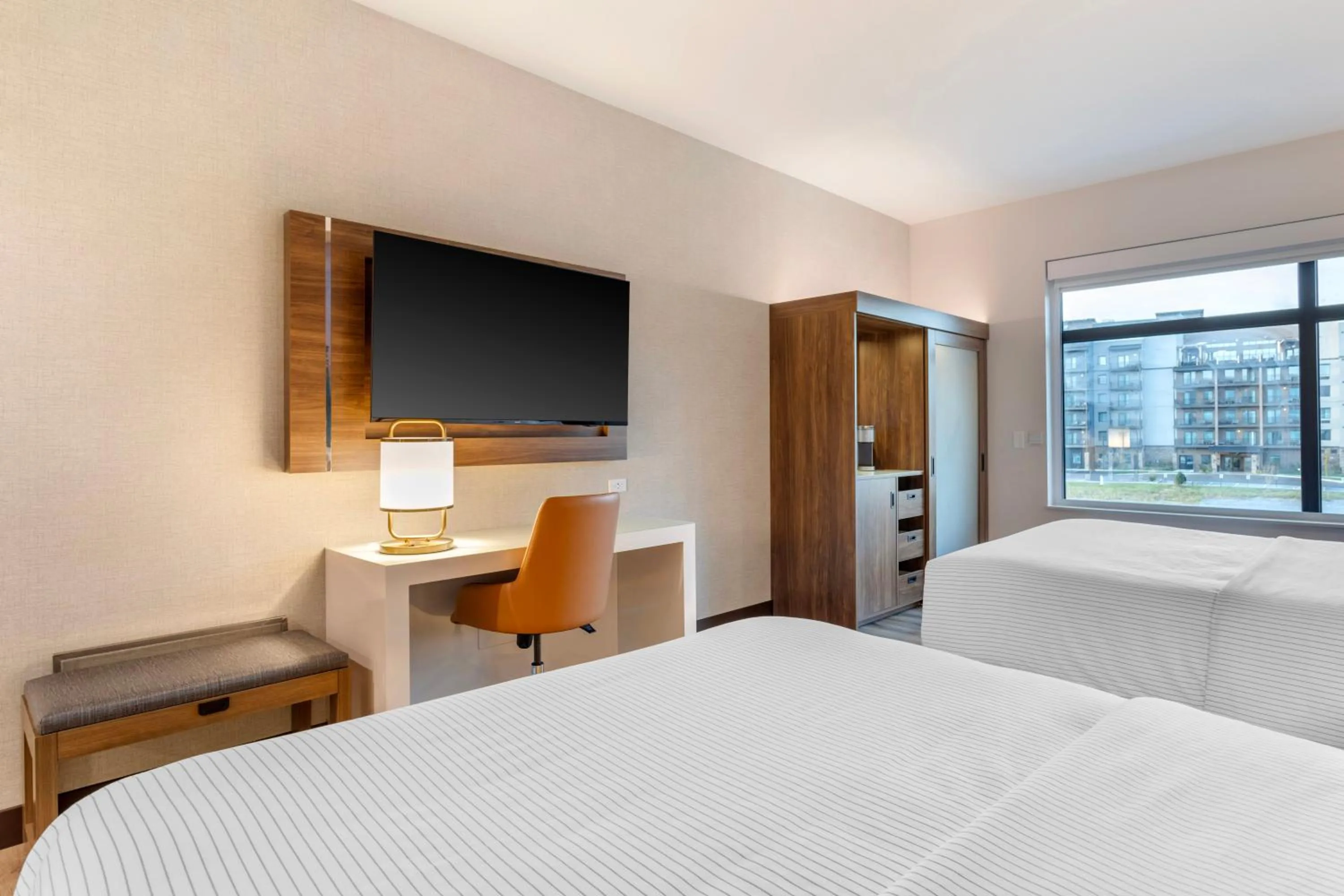 Standard 2 Queens Non Smoking in Cambria Hotel Pigeon Forge