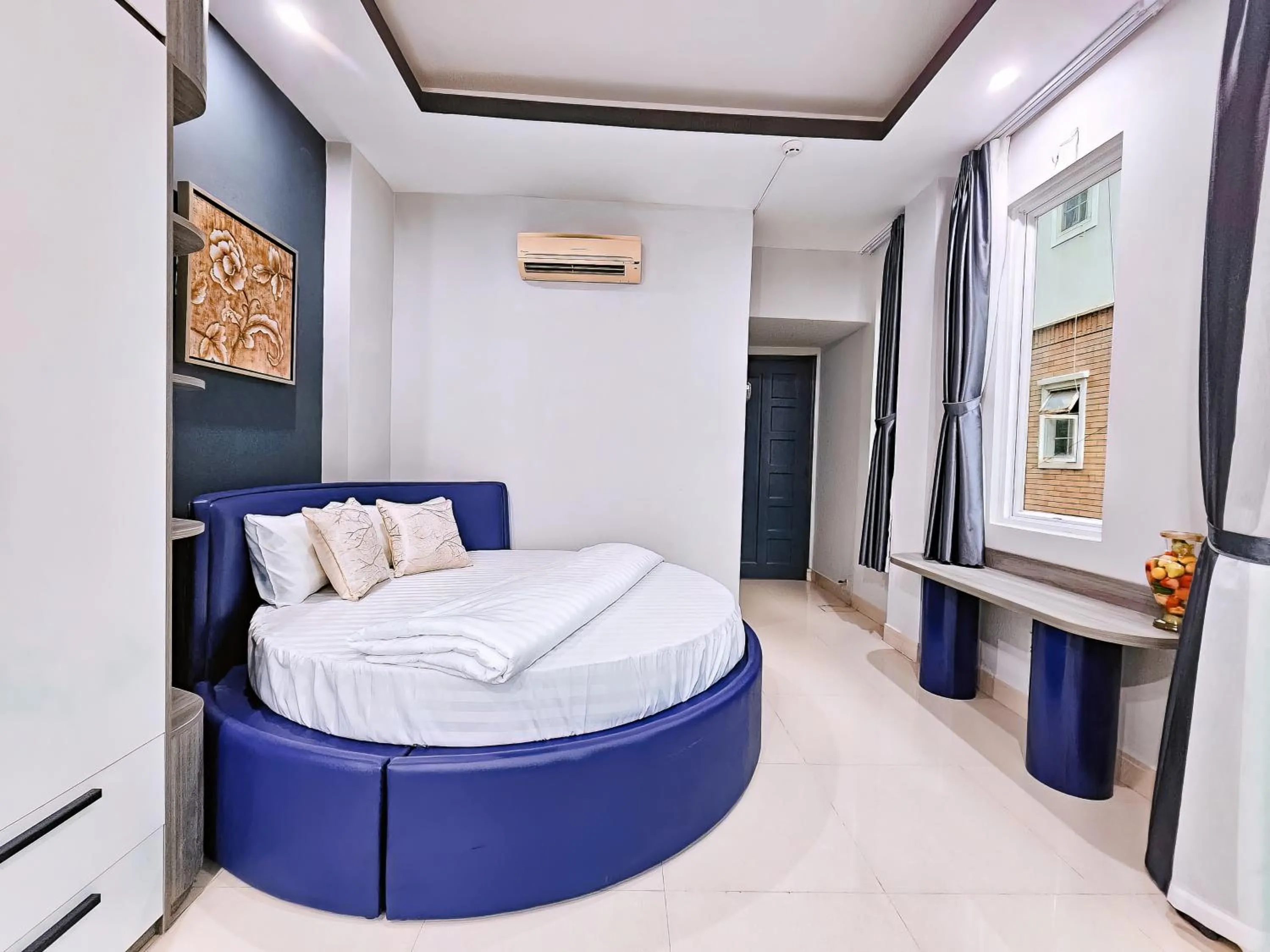 Deluxe Double Room with Balcony - single occupancy in APEC BnB Hotel