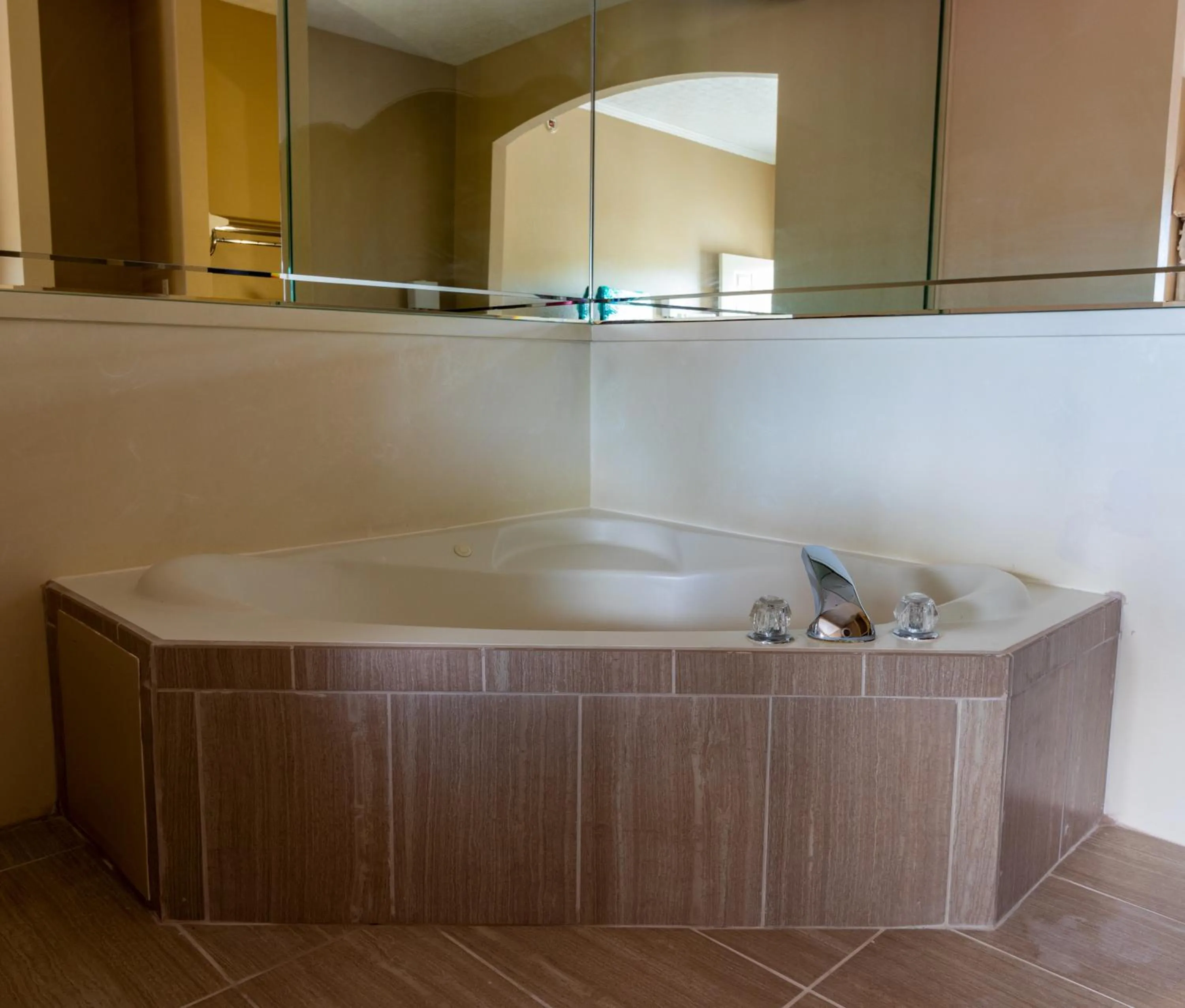 Deluxe King Studio Suite - Non-Smoking in Baymont by Wyndham Crestview