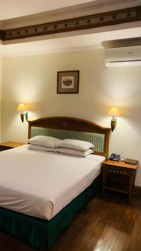 Superior King Room in Kresna Hotel