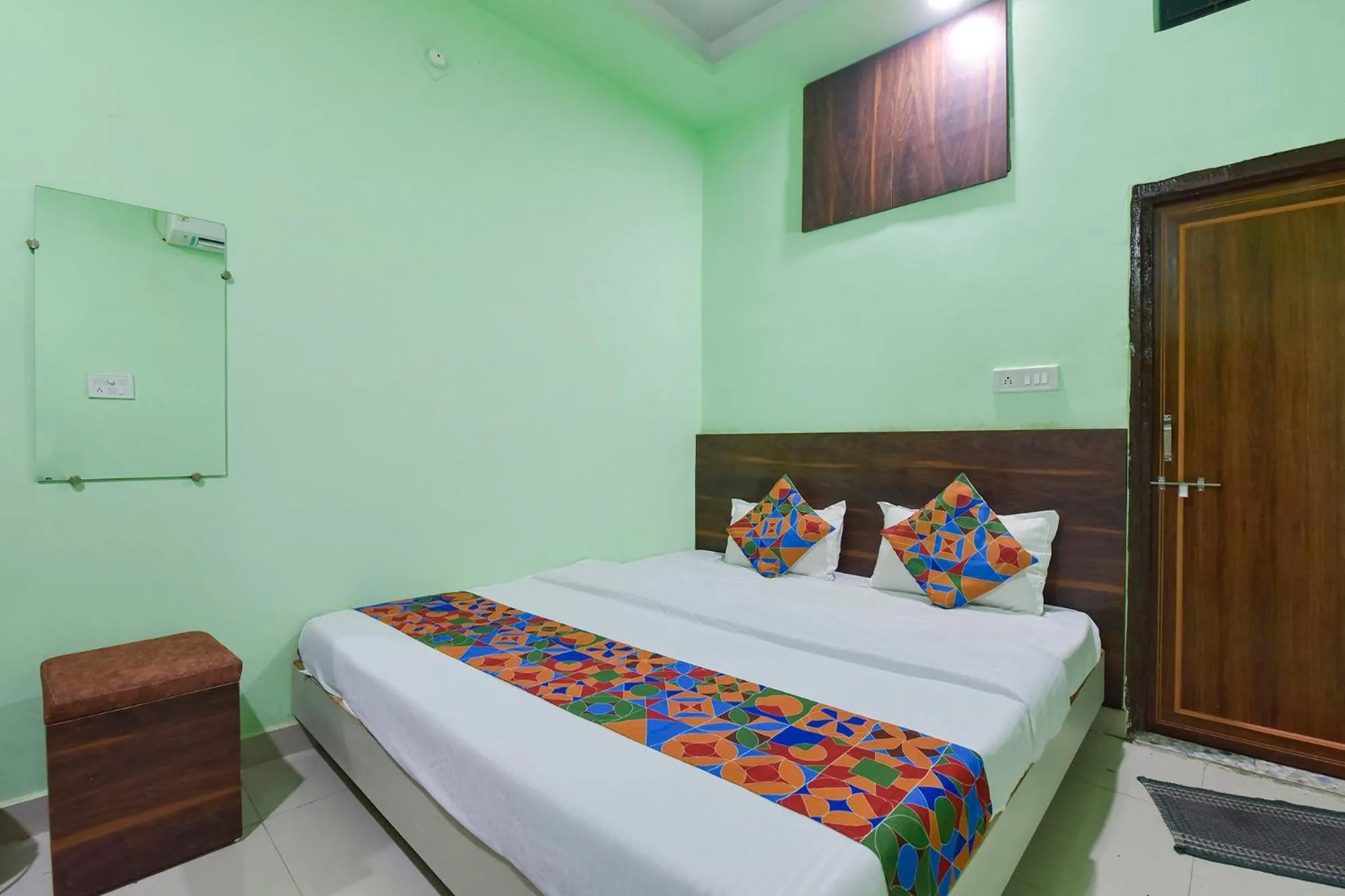 Executive Triple Room - single occupancy in Via Shree Krishna Guest House