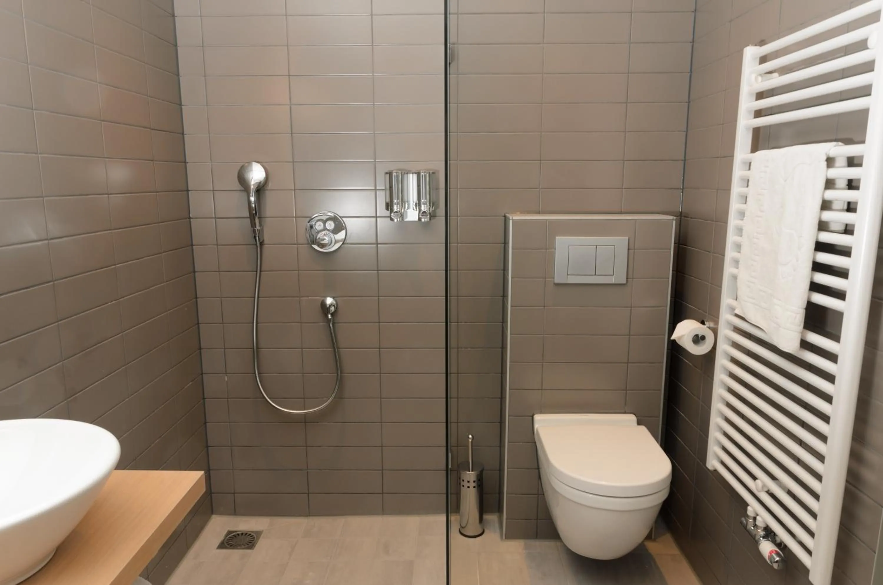 Superior Twin Room with View in Amadi Panorama Hotel