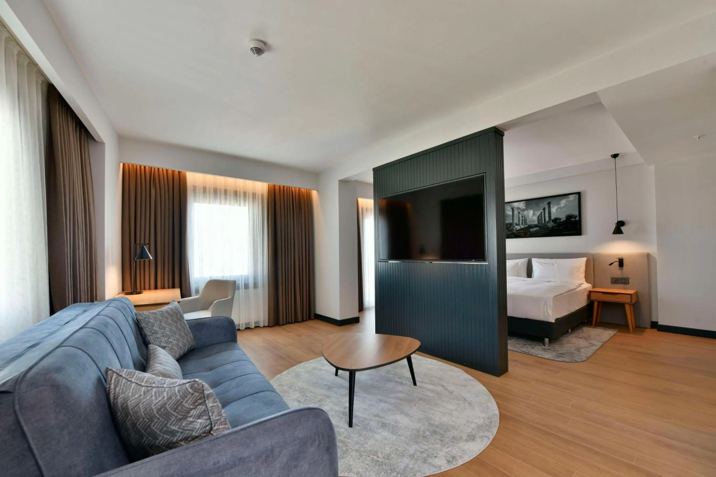 Suite - Partial Sea View in Radisson Hotel Mersin