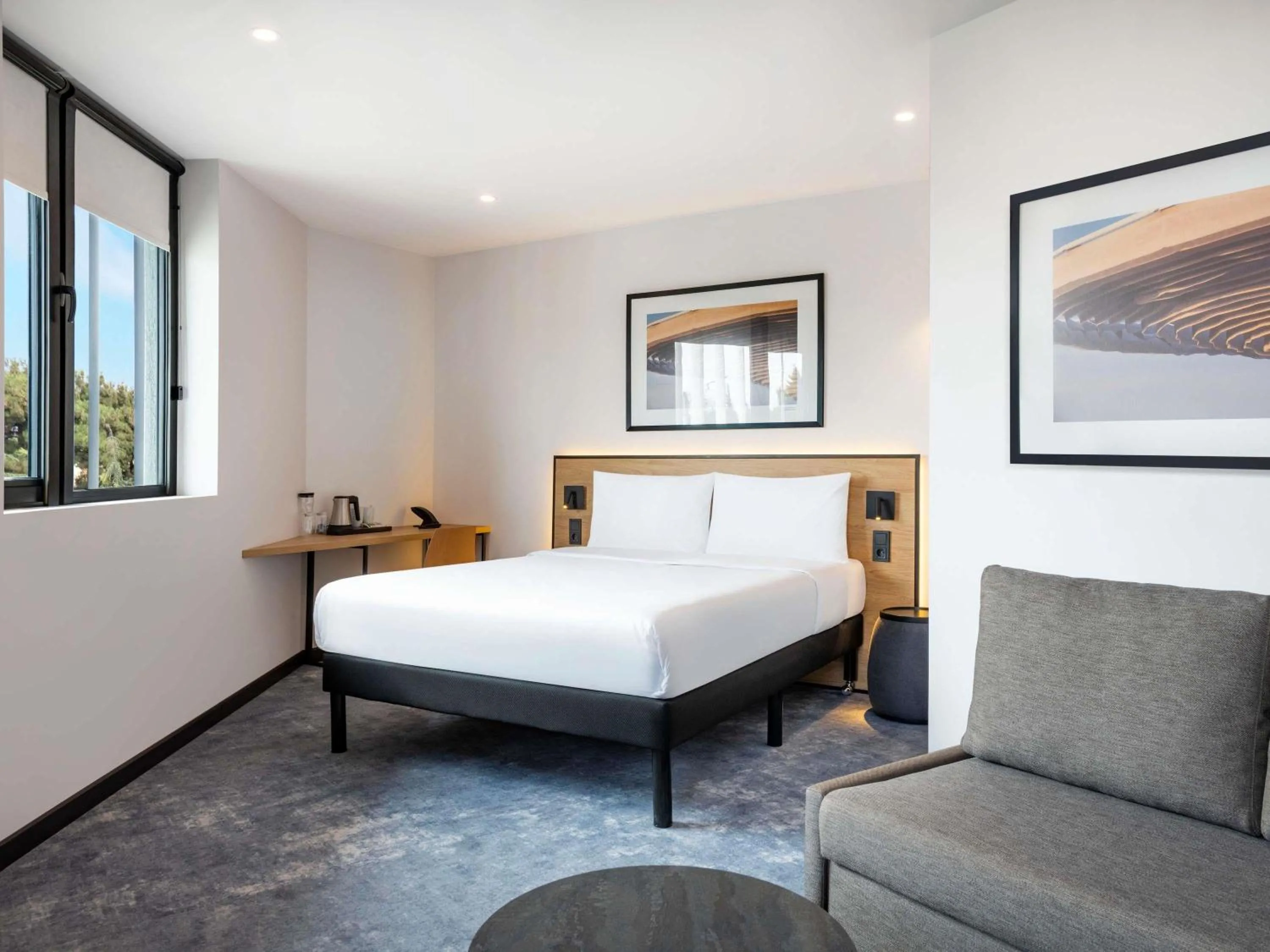 Premium Double Room with Sofa in ibis Tbilisi Airport