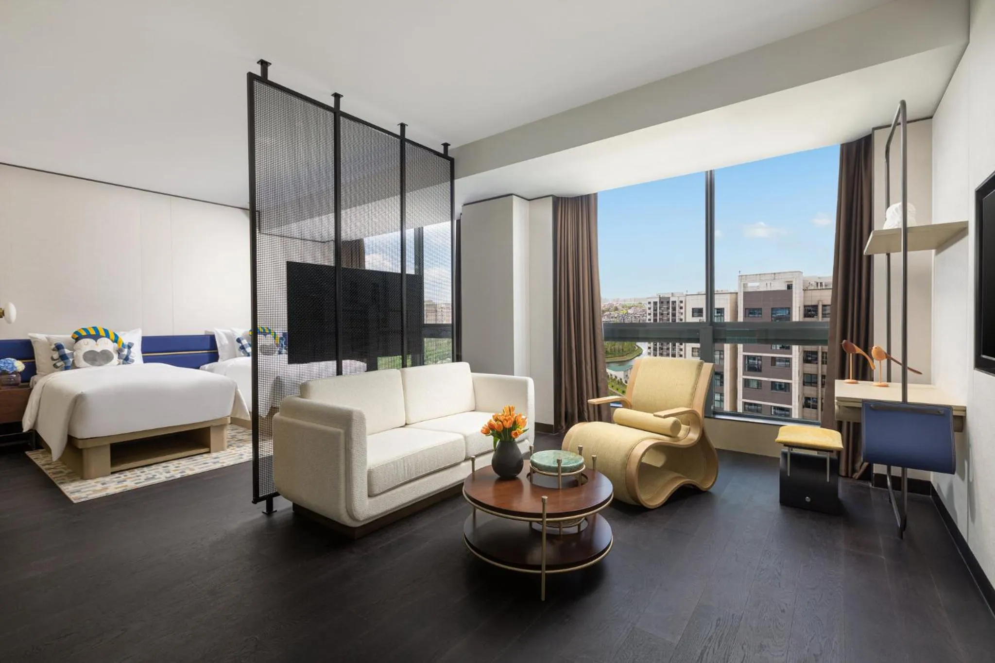 Twin Suite with Kitchen Area in voco Suites Shanghai Hongqiao CBD by IHG