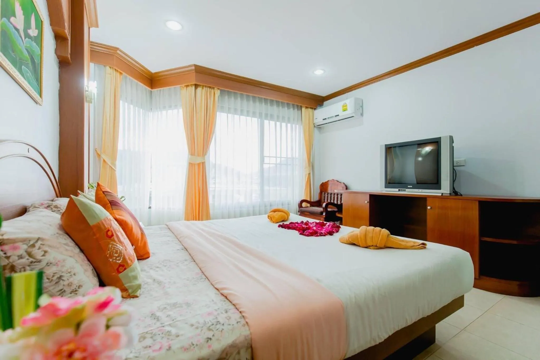 Two-Bedroom Apartment in RK Guesthouse