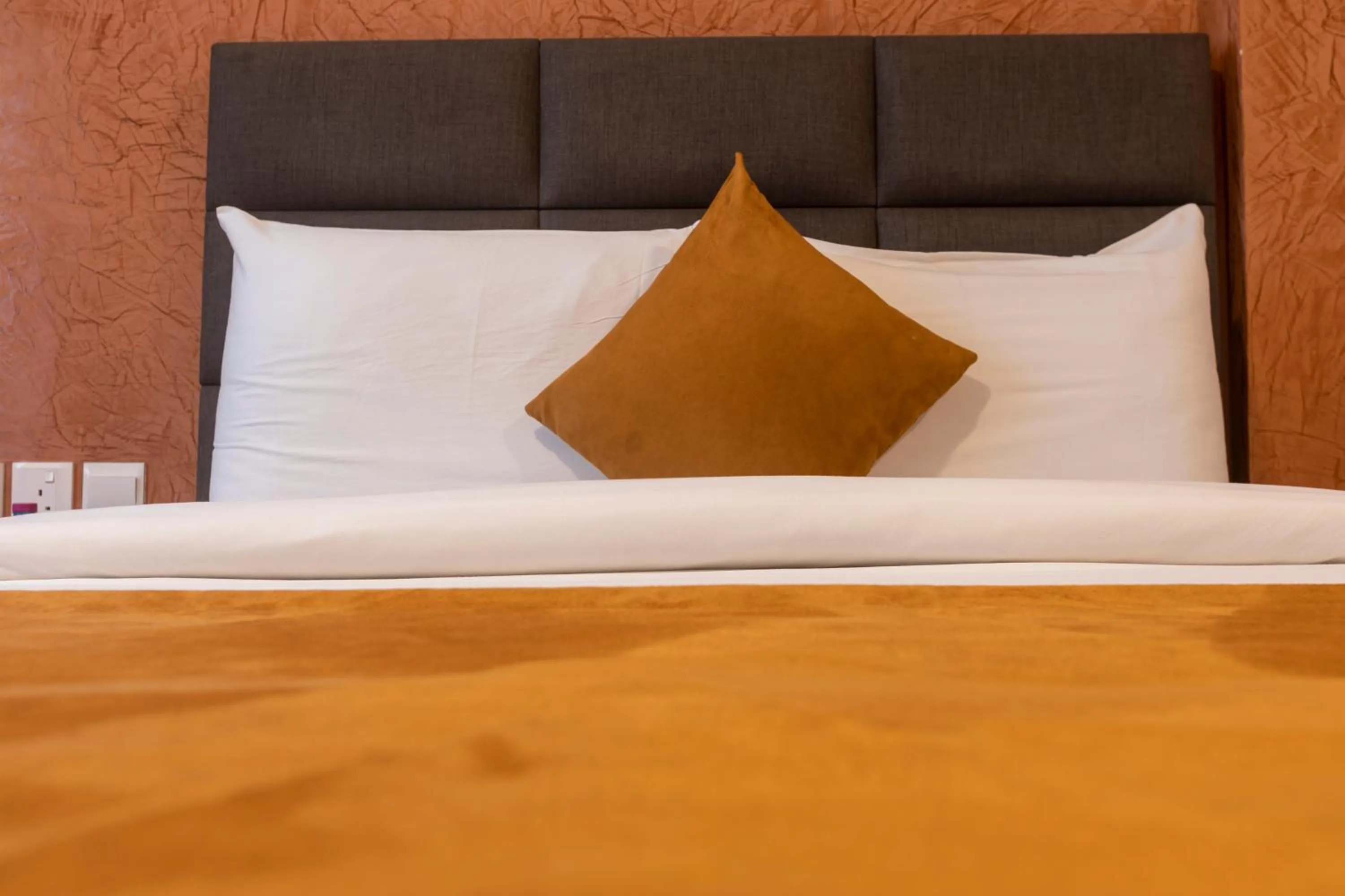 Standard Single Room - single occupancy in Airport View Hotel