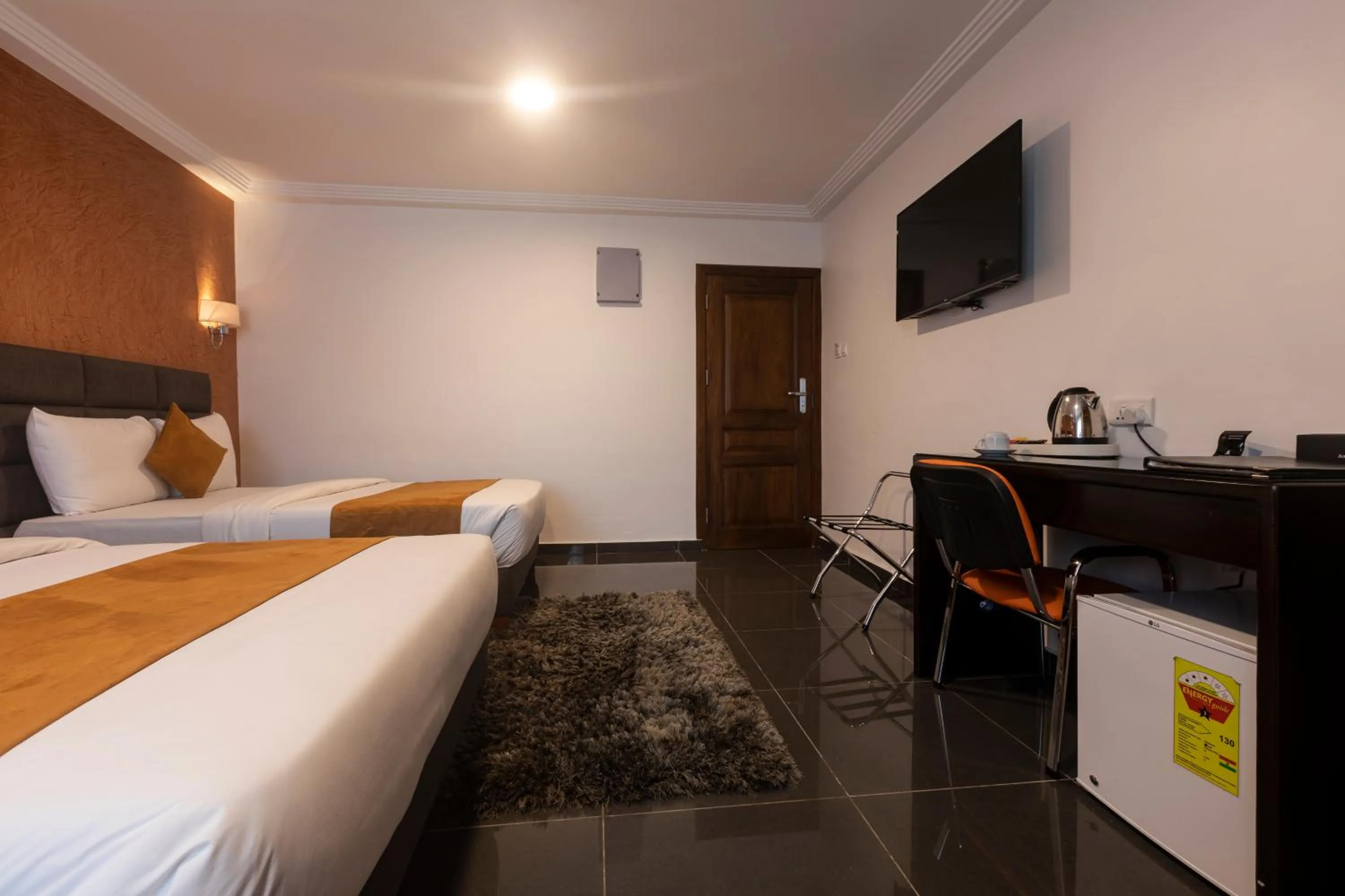 Deluxe Twin Room - single occupancy in Airport View Hotel